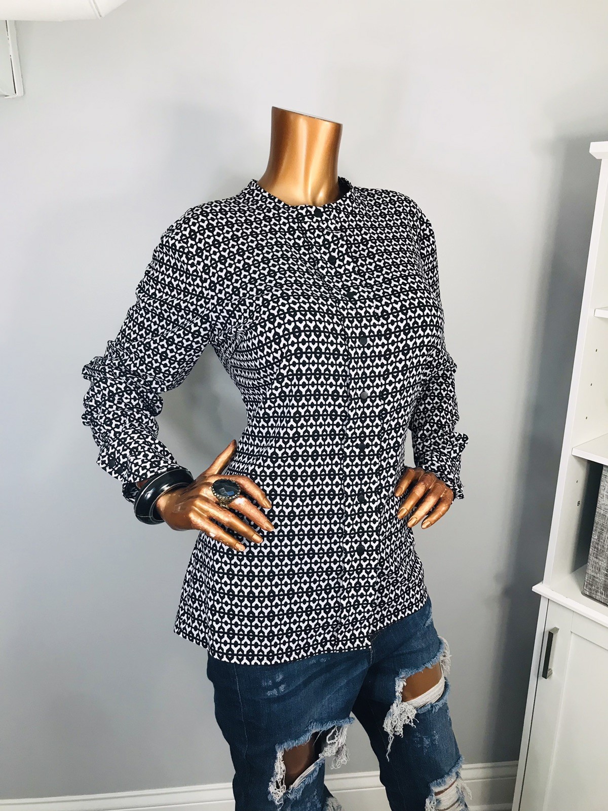 Calvin Klein L Top Stretch Geometric Black White Button Up Shirt Long Slvs Crew