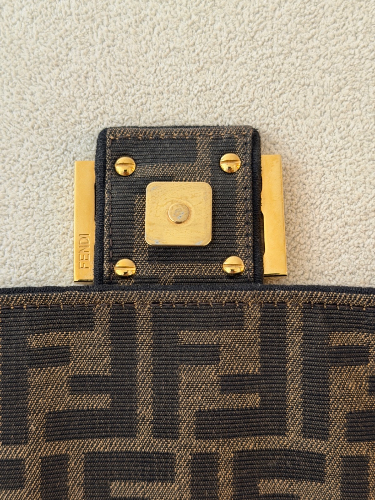 FENDI Baguette Bag – Tobacco brown FF jacquard fabric bag