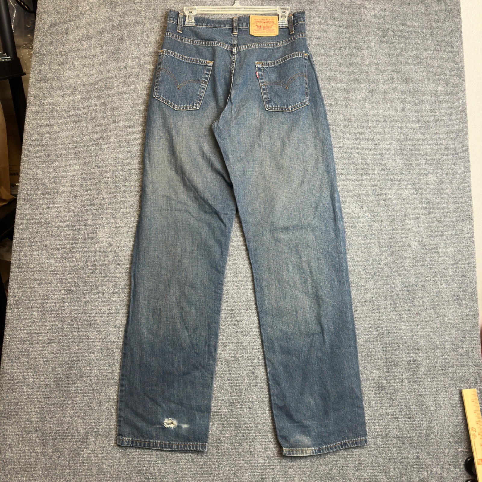 Vintage Levi’s 565 Loose Fit Straight Leg Mens 31×34 Blue Jeans 90s Baggy Denim