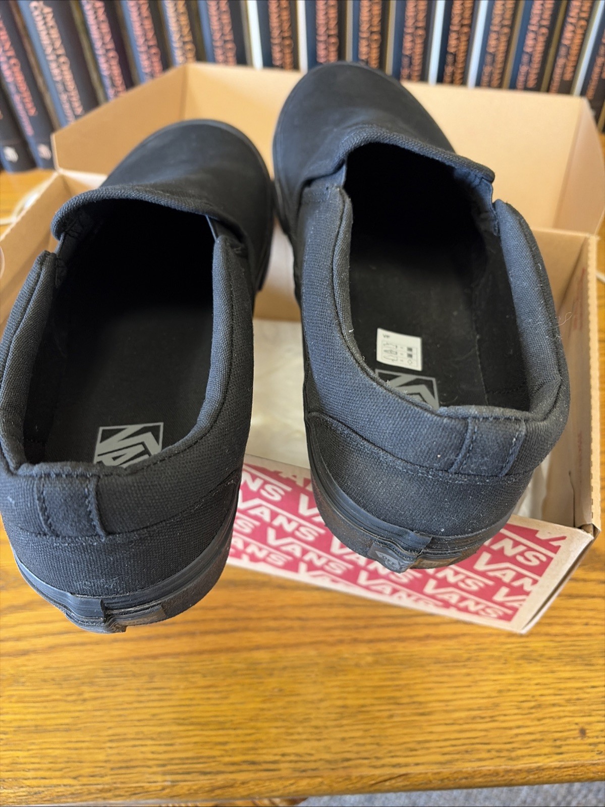 NEW in Box Vans Asher 11.5