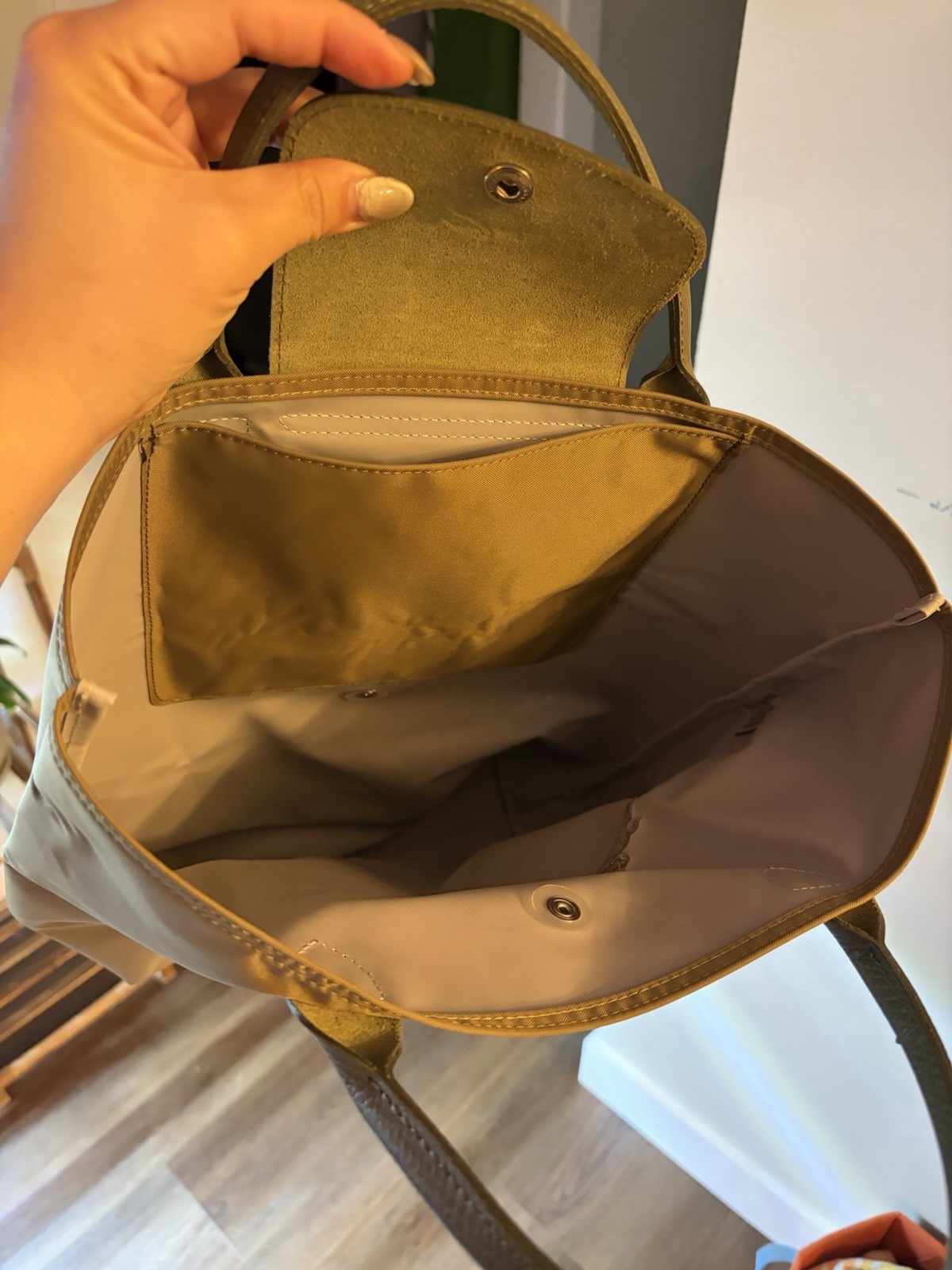 Longchamp Artichoke Green Tote Top Handle Snap Closure Silver Hardware Women