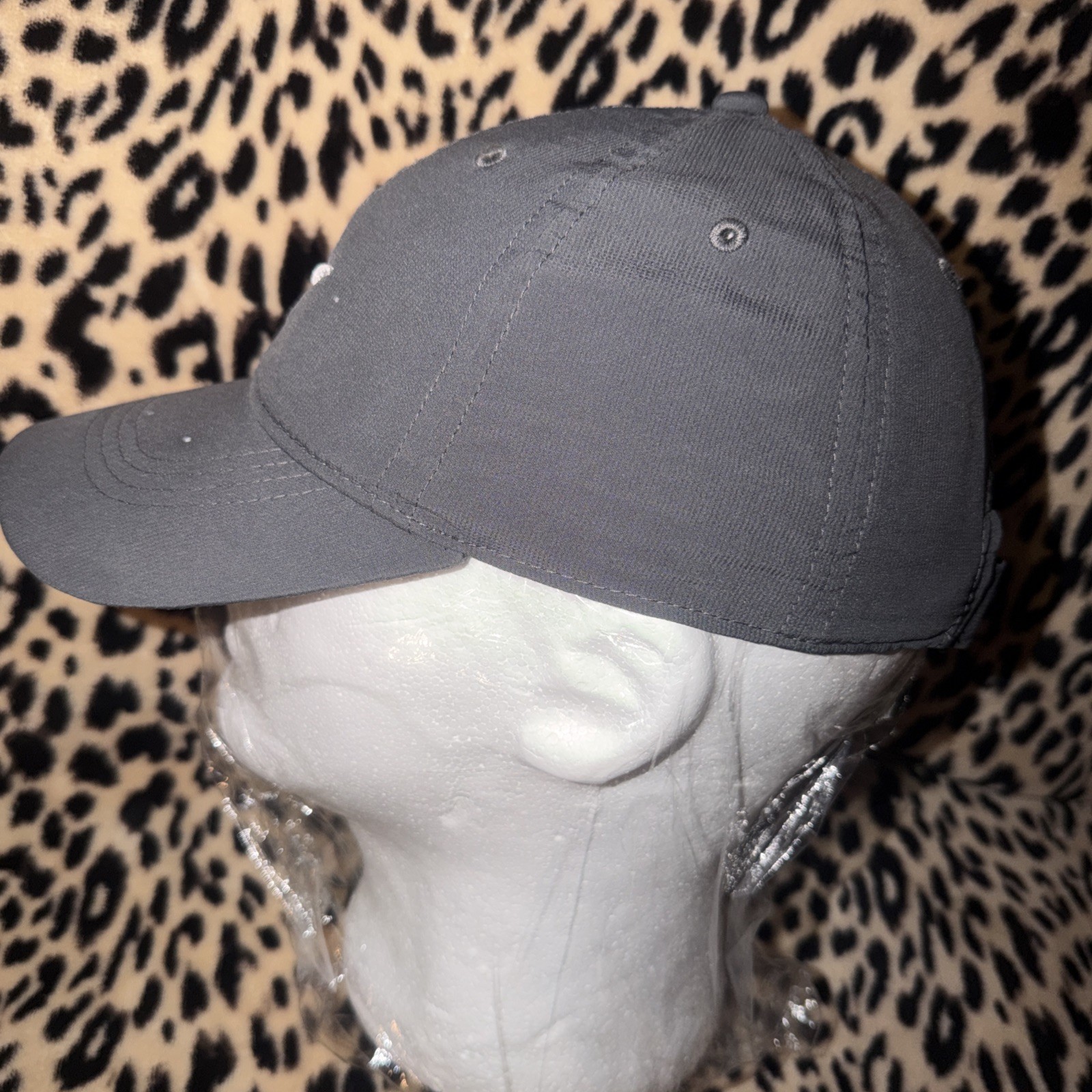 Gray Nike Dri fit hat adjustable Legacy 91 Adjustable