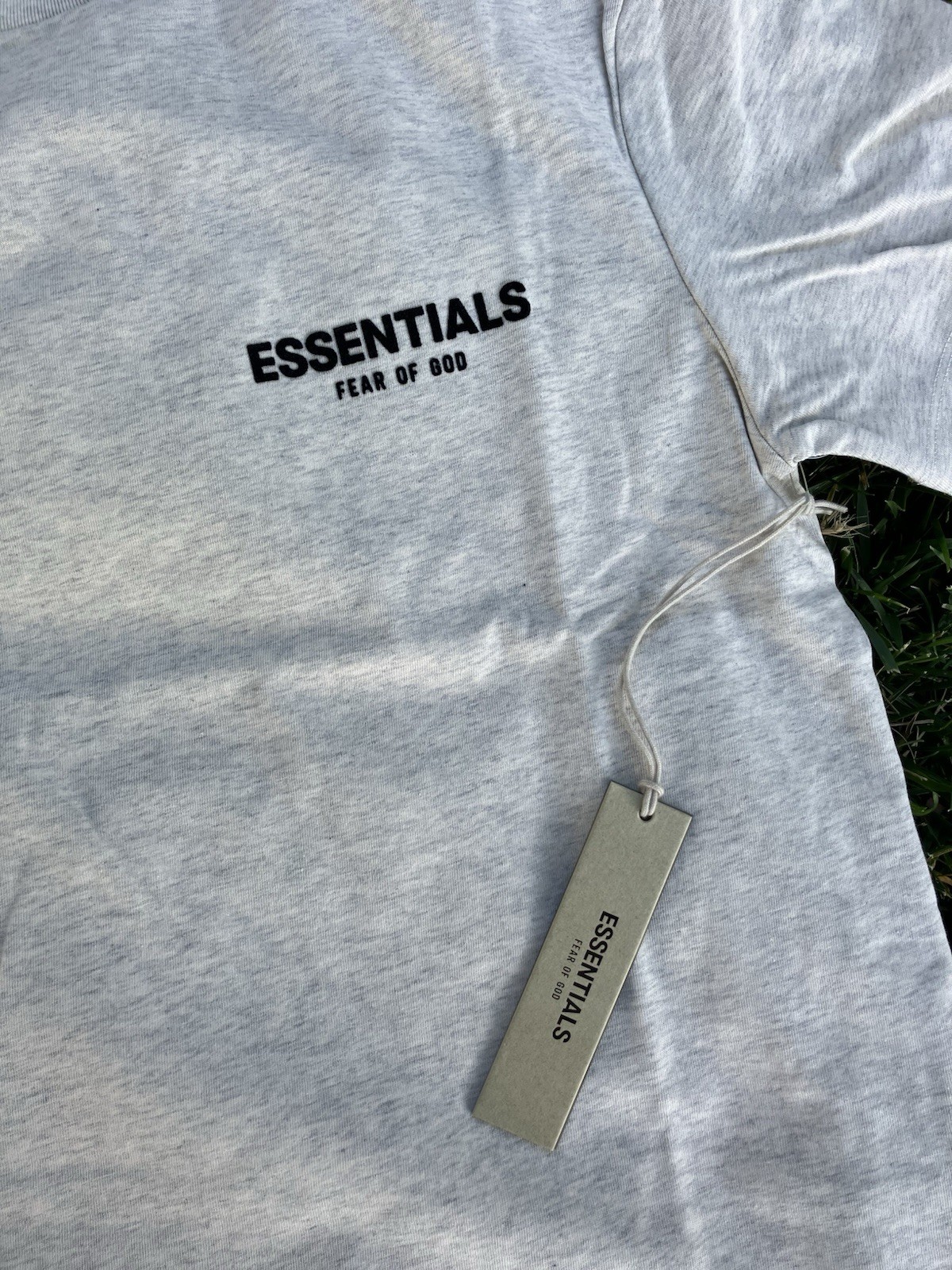 Fear Of God Essential Light Grey T-Shirt | SIZE S