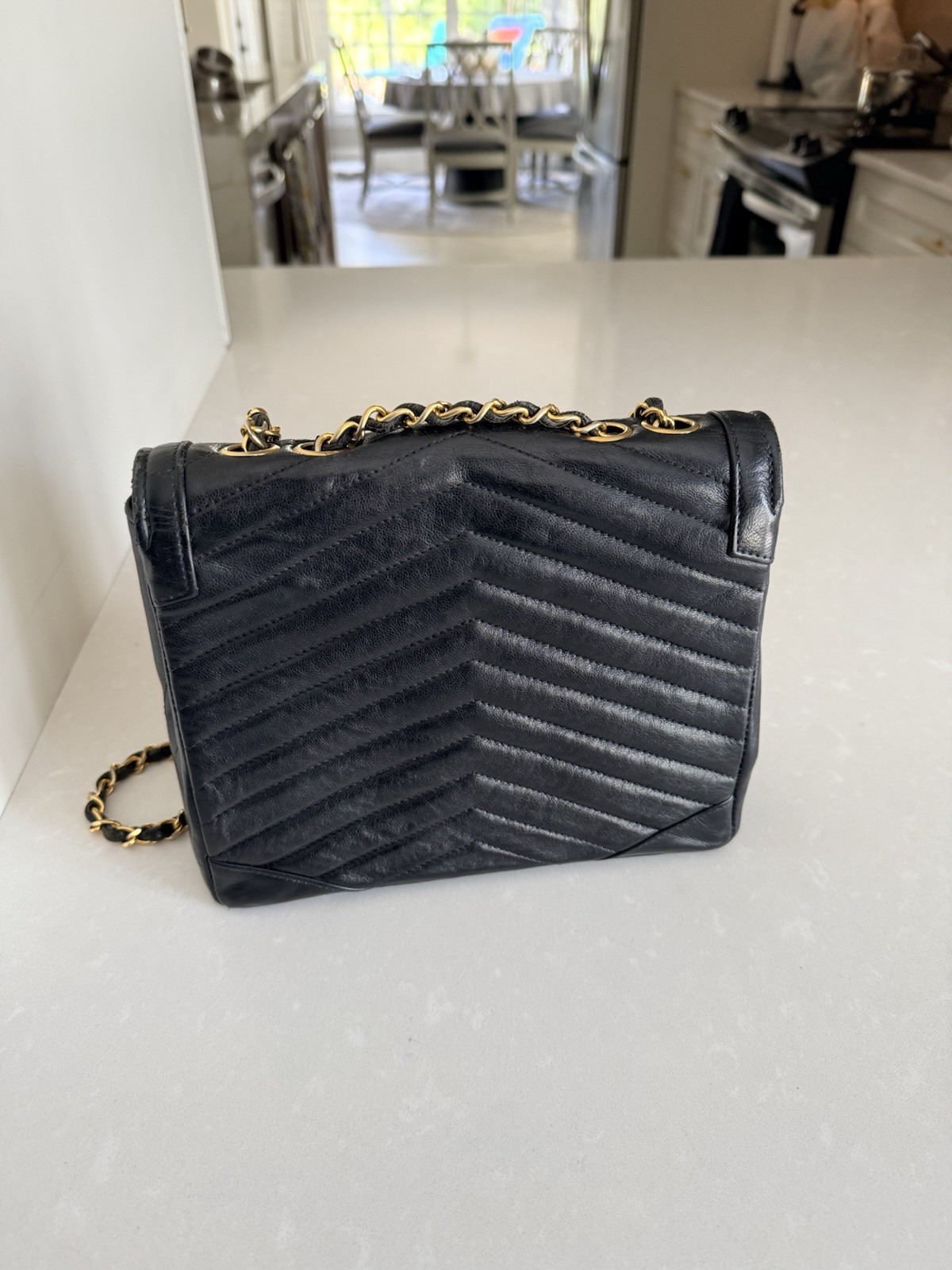 CHANEL Black Chevron Quilted Flap Shoulder Bag Chain Strap CC Turn Lock Gold