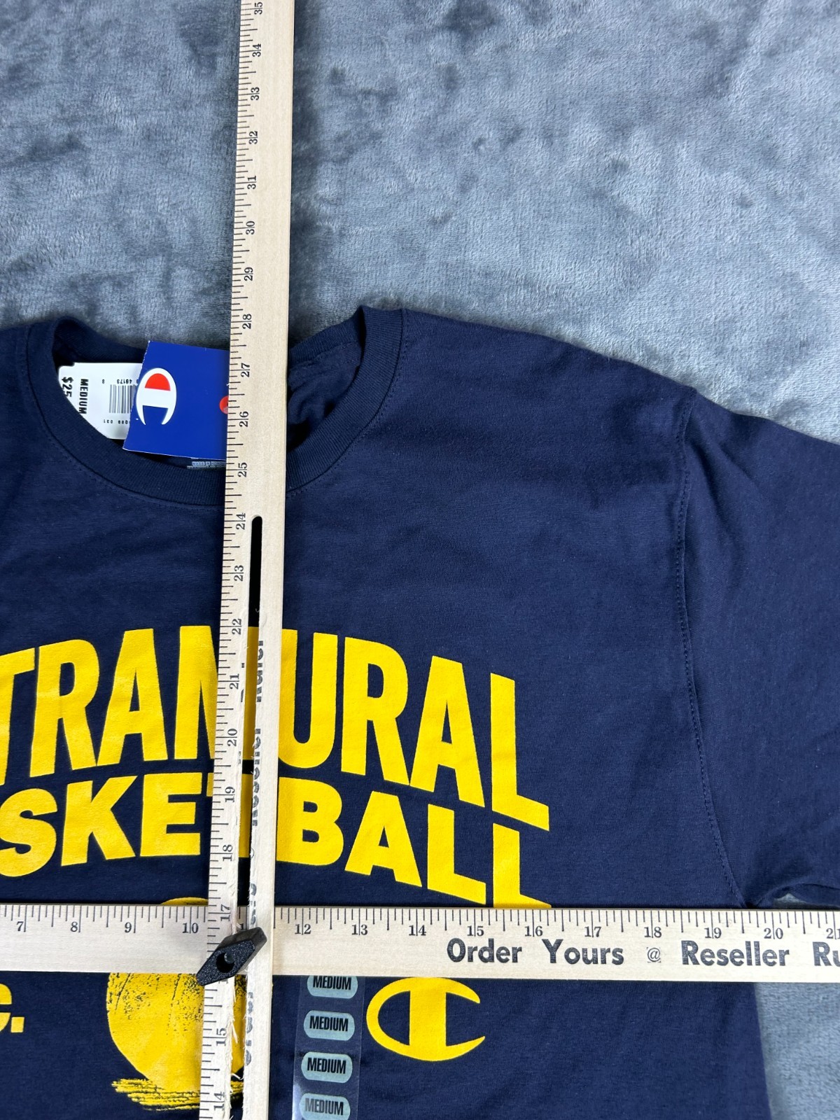 Champion Intramural Basketball Graphic Tee Men’s Medium Navy Yellow CRC Logo NWT