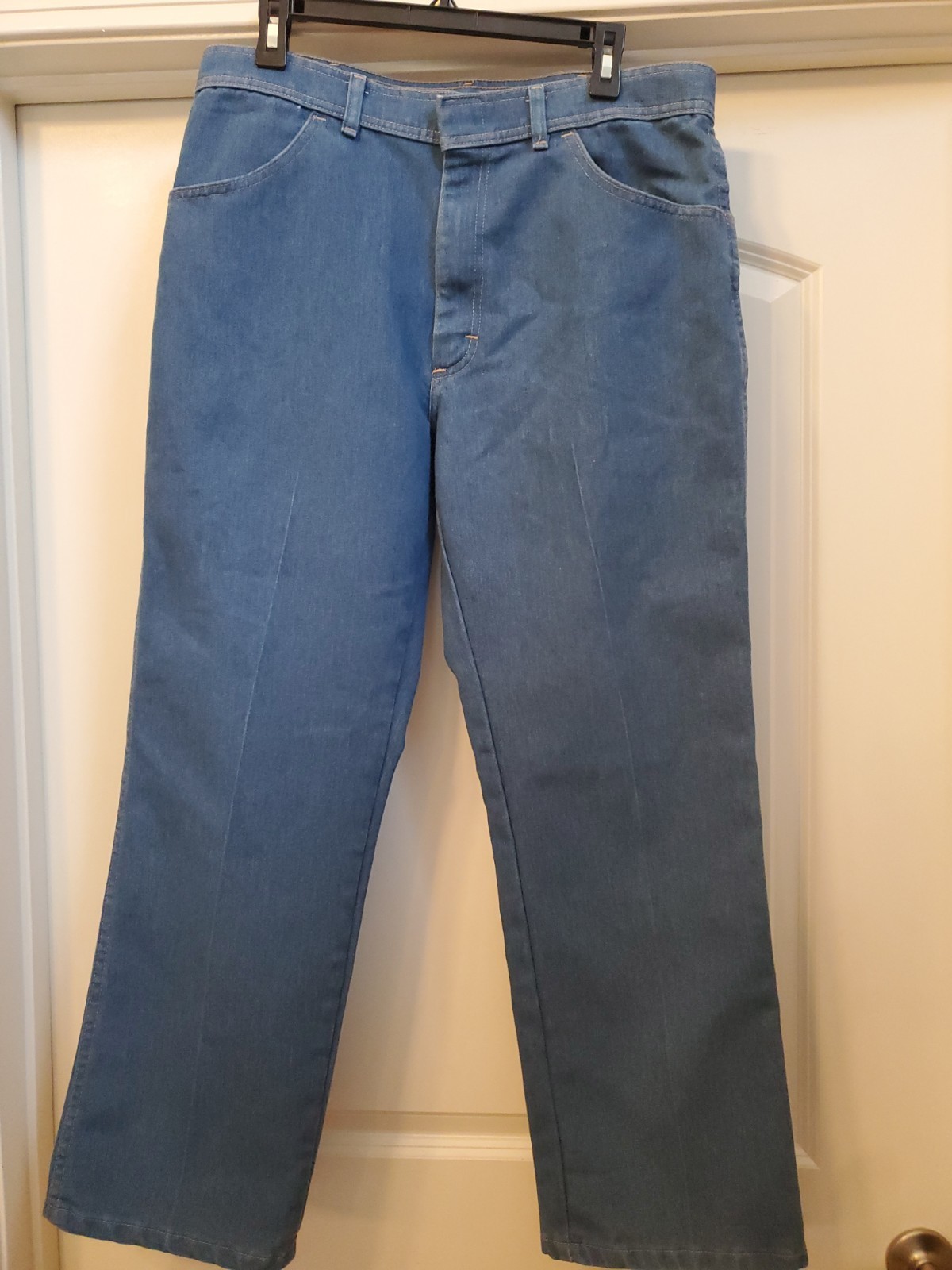 Wrangler 36 x 30 Men’s Cotton Blend Blue Denim Straight Reg. Fit Jeans, 5-Pocket