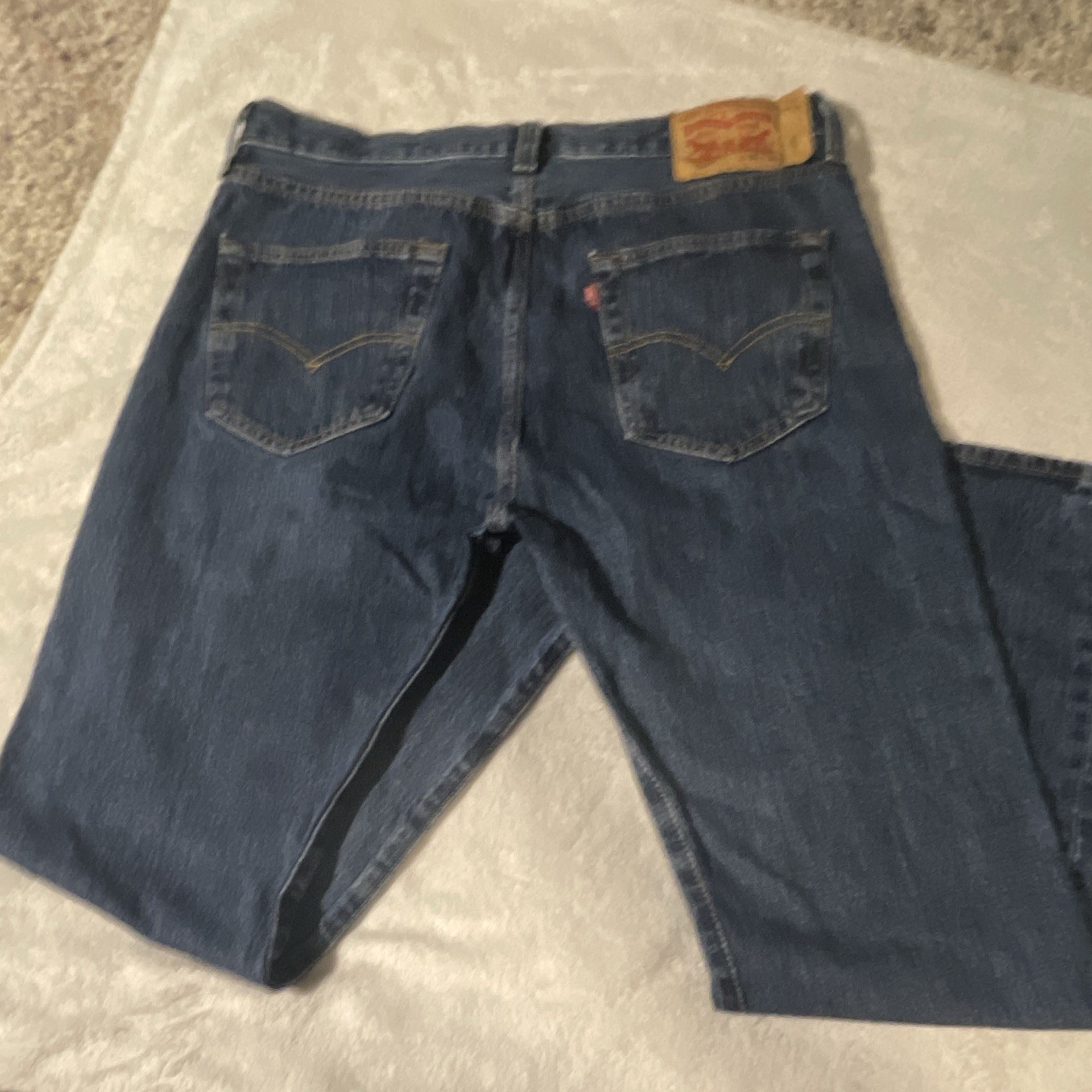 Levi’s 501 Jeans Button Fly Straight Fit Regular Medium Wash