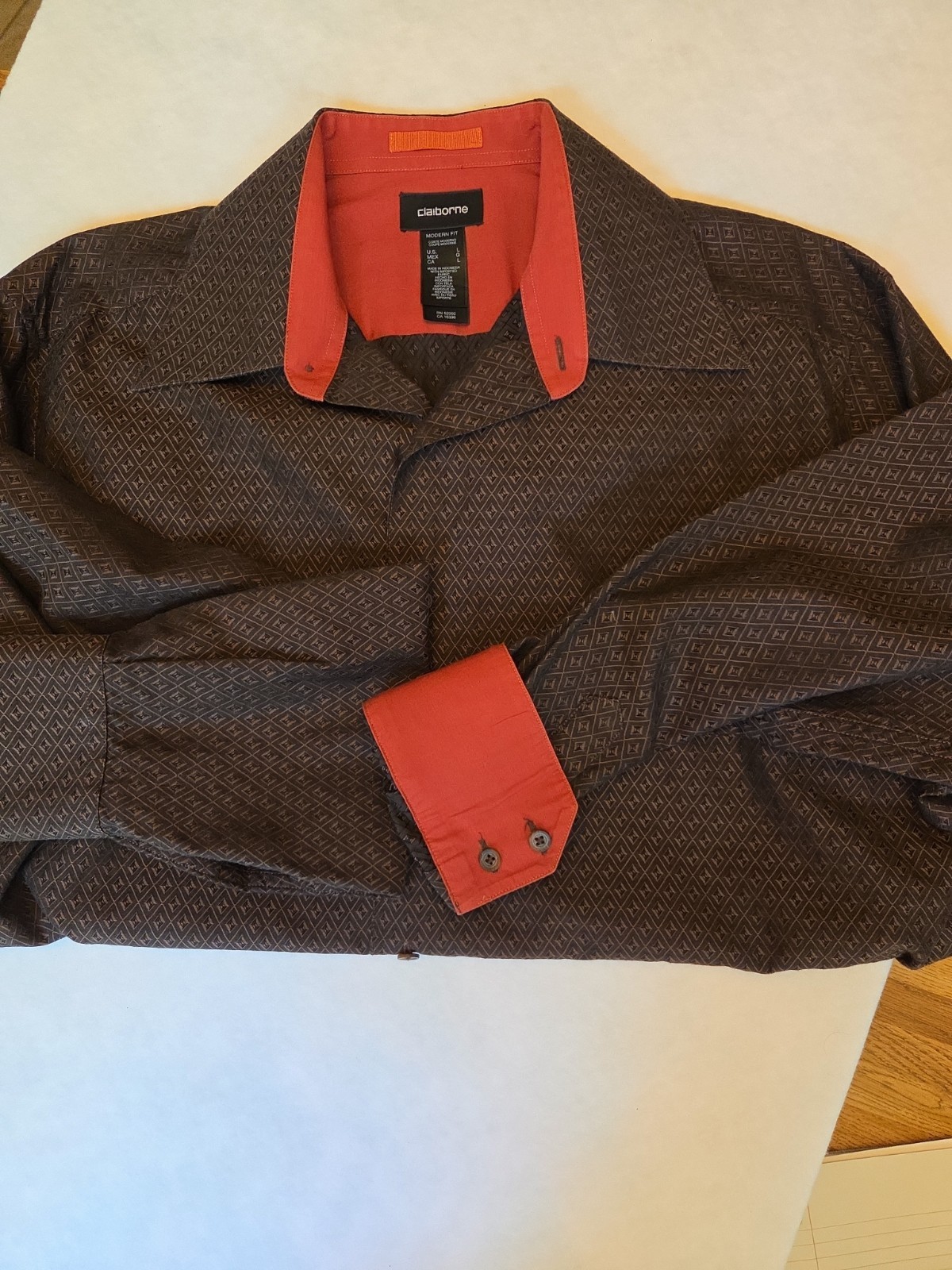 Clainborne Modern Fit – Large