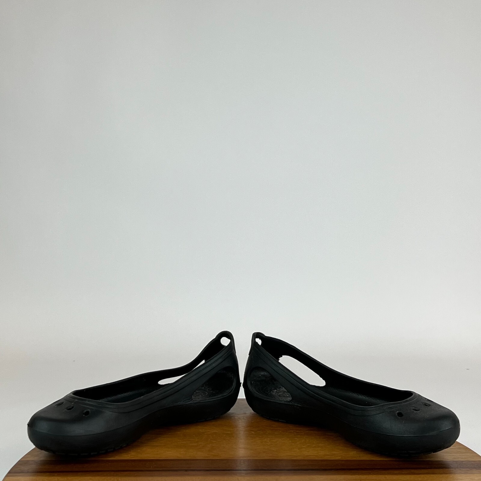 Womens Crocs Kadee Black Comfort Casual Cutout Ballet Flats Shoes Size 9 M GUC