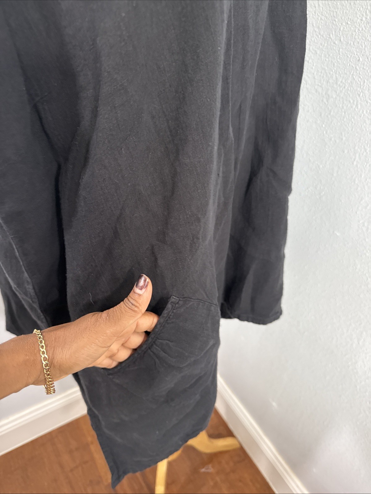 Kasbah Top Womens 28/30 Black Linen V Neck Oversize Asmy Lagenlook Beachy