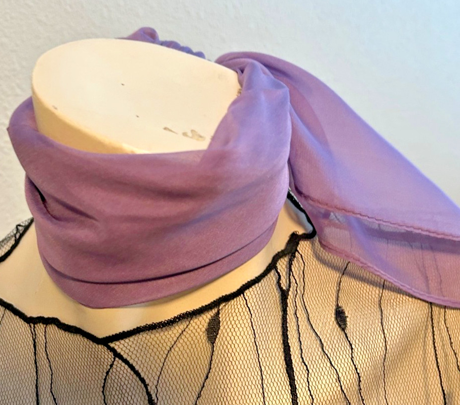 NEW 20 x 21 In. Small Sq. Lavender Solid Color 100% Mulberry Silk Scarf- SS 1035