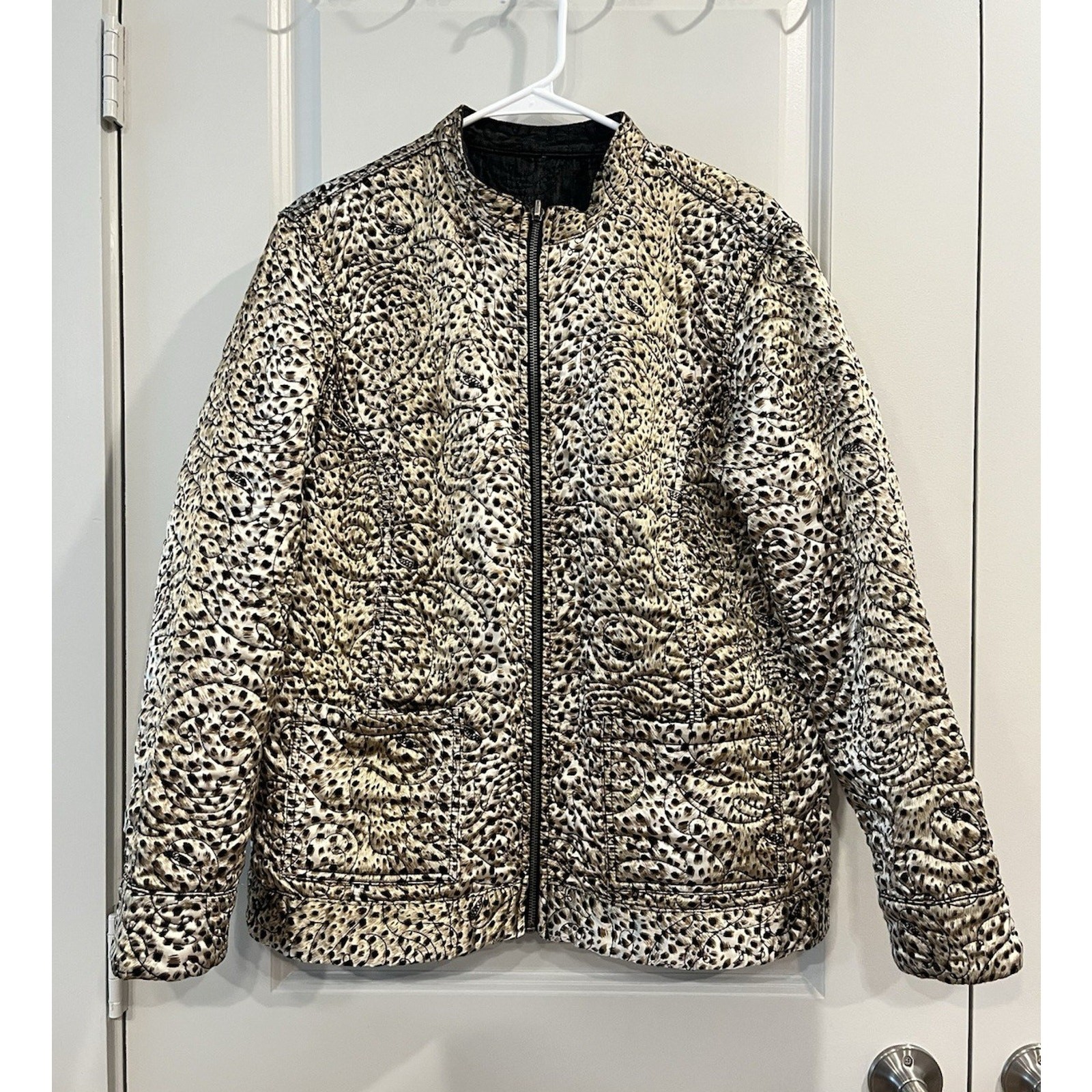 Chico’s Reversible Quilted Zip Jacket Leopard Animal Print Pockets Size 3 – A1