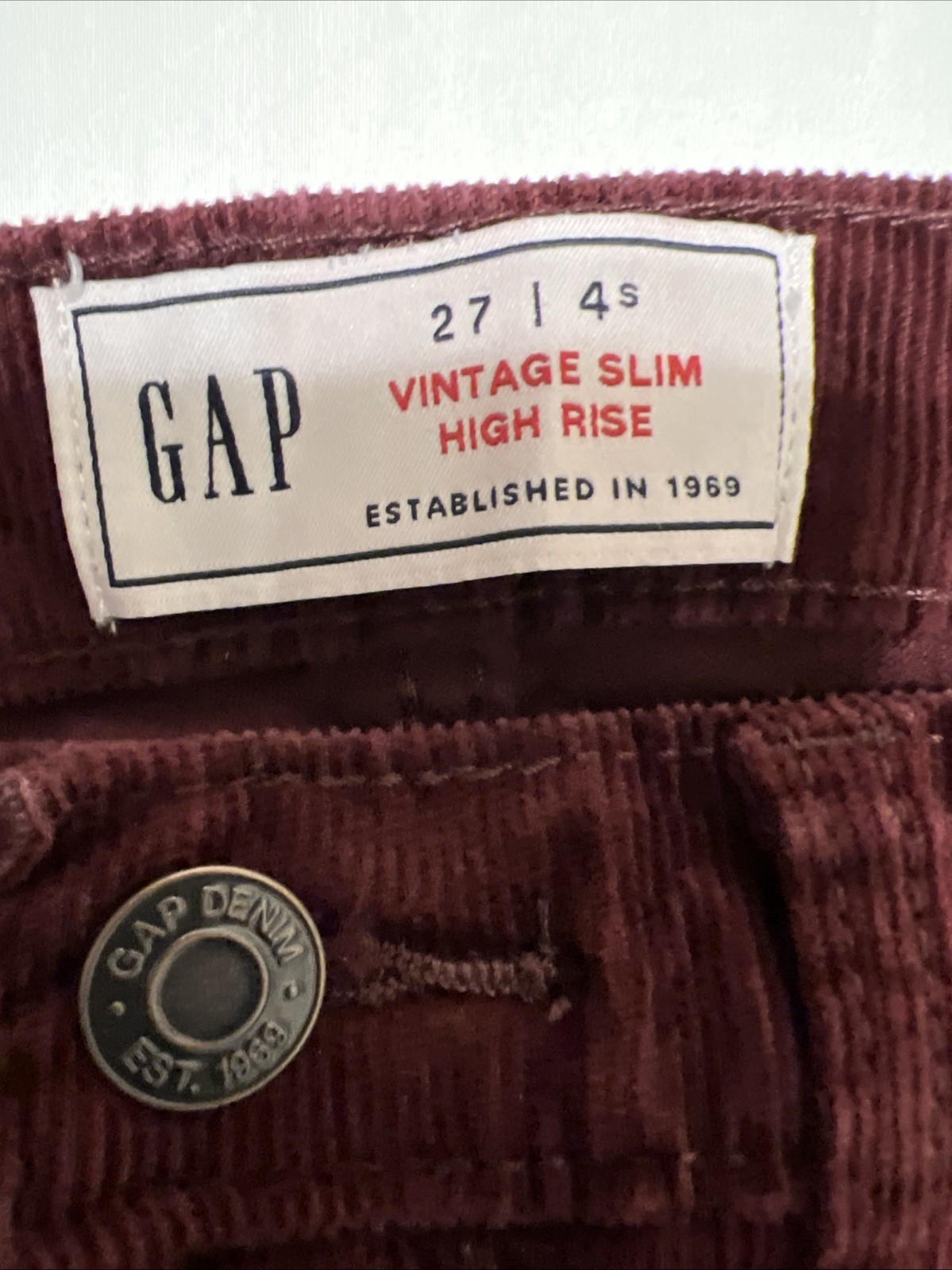 Gap Vintage Slim High Rise Corduroy Pants Size 27/4sBurgundy Maroon Womens