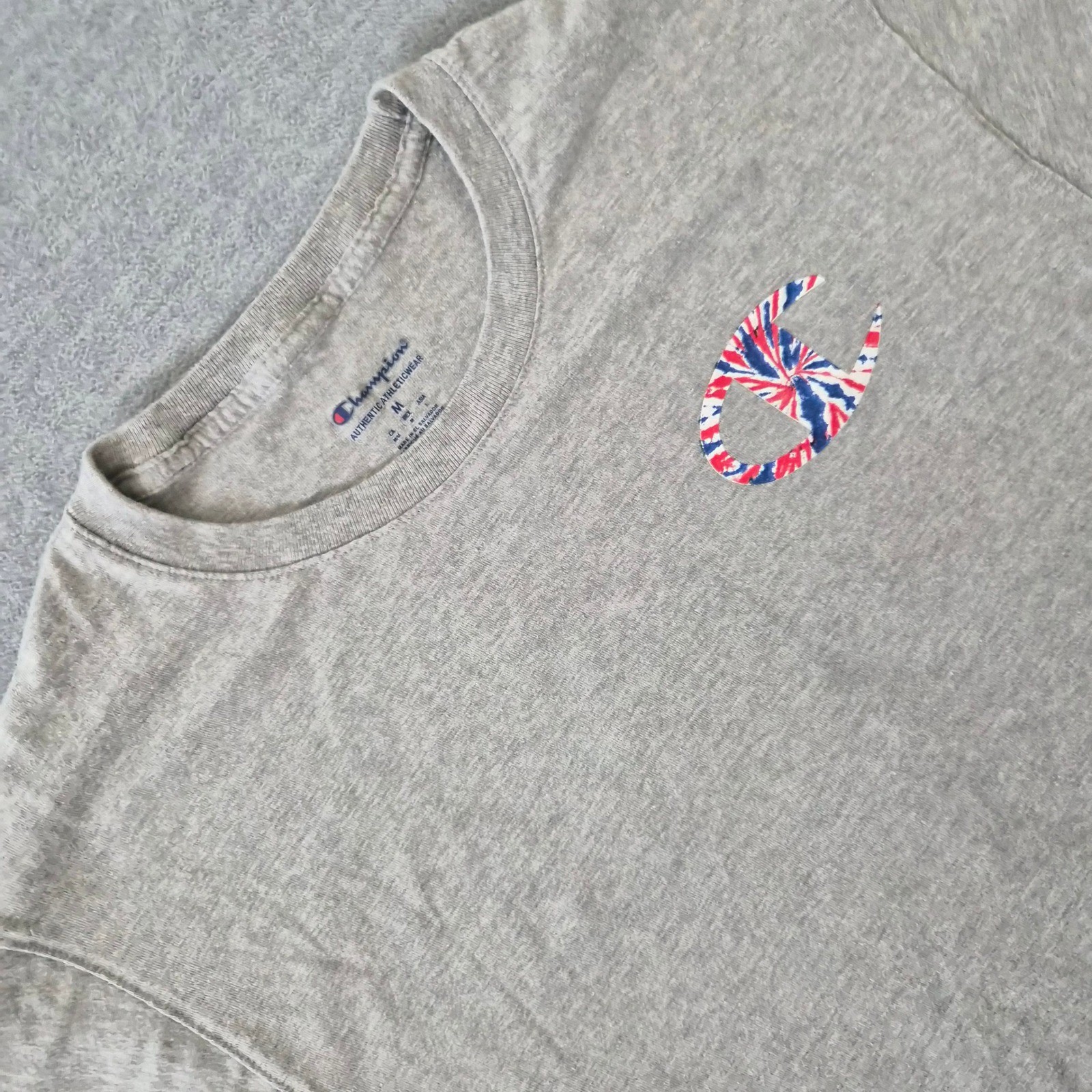 Champion Mens Gray T-Shirt Big C Tie Dye Logo Red White Blue Size M GT23H 806