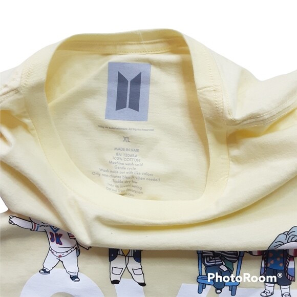 NWT BTS TinyTan Chibi Characters Love Yourself Yellow T-Shirt Graphic Tee, XL