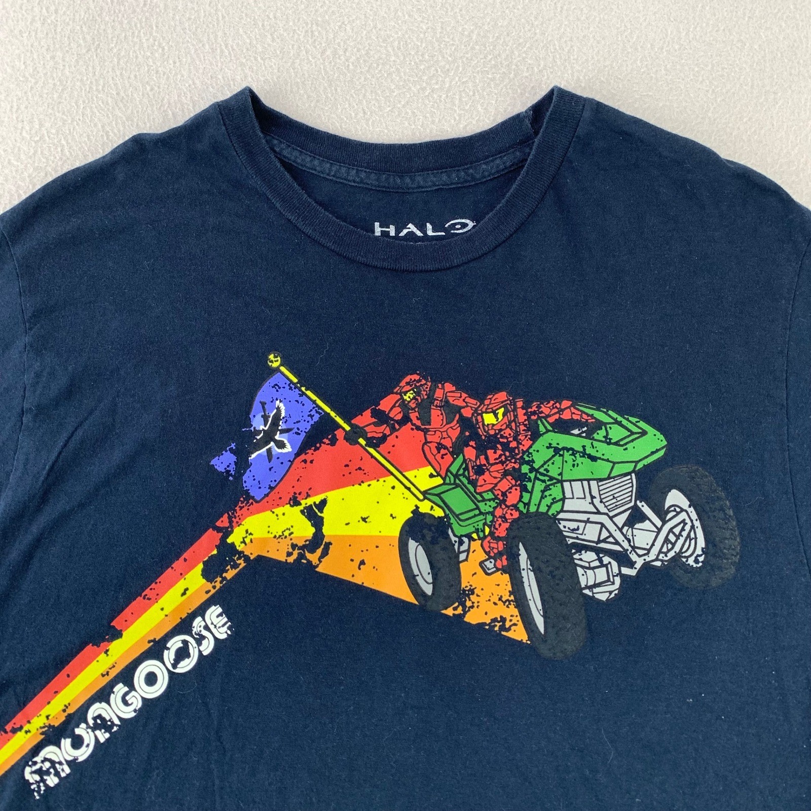 HALO T-Shirt Men Large Navy Mongoose Graphic Tee Loot Crate Microsoft Gamer Nerd