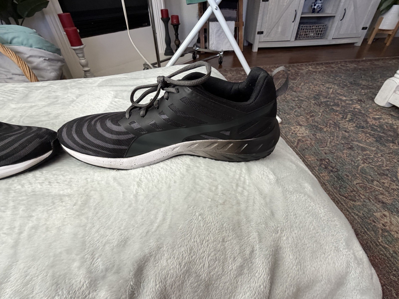 Puma Men’s Running Shoes Size 11.5 Black/Gray Athletic Sneakers