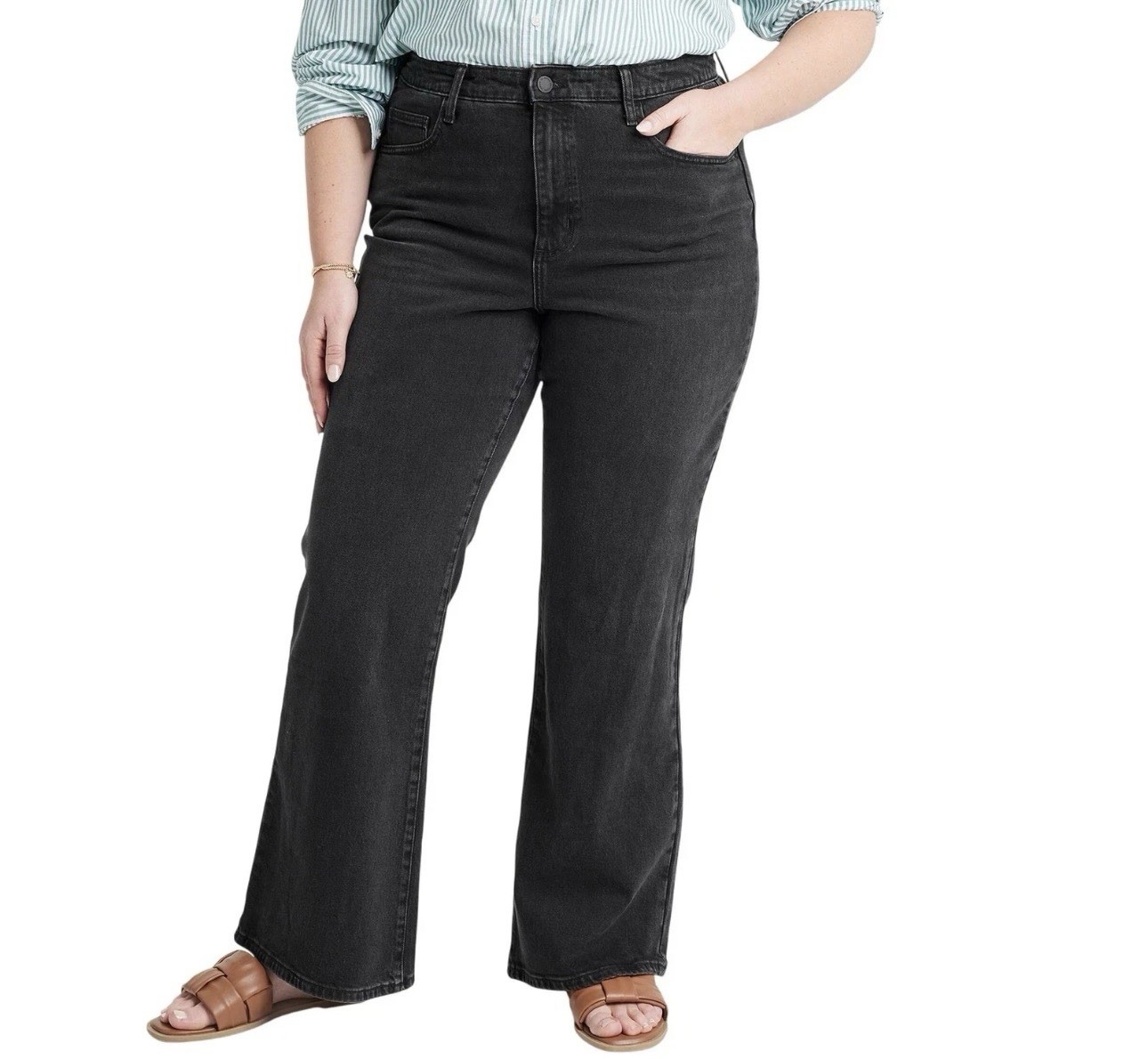 Women’s Universal Thread Size 16 Long High-Rise Flare Denim Jeans Black