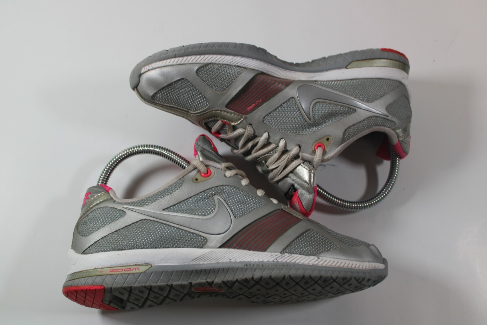 NIKE zoom quick Women’s grey mesh and synthetic trainers/Sneakers/Shoes Sz 6