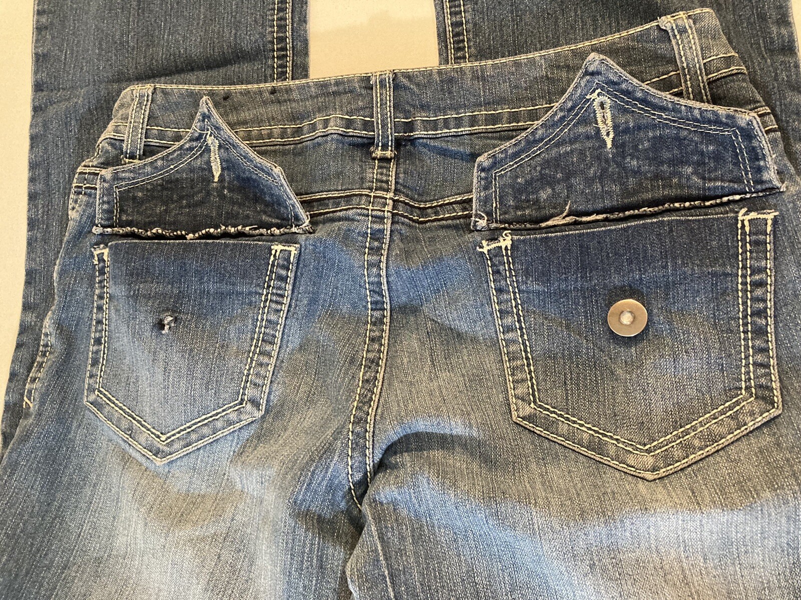 Faded Glory Jeans Size 10 30Wx29L 9” Rise Used Condition Missing Button On Butt