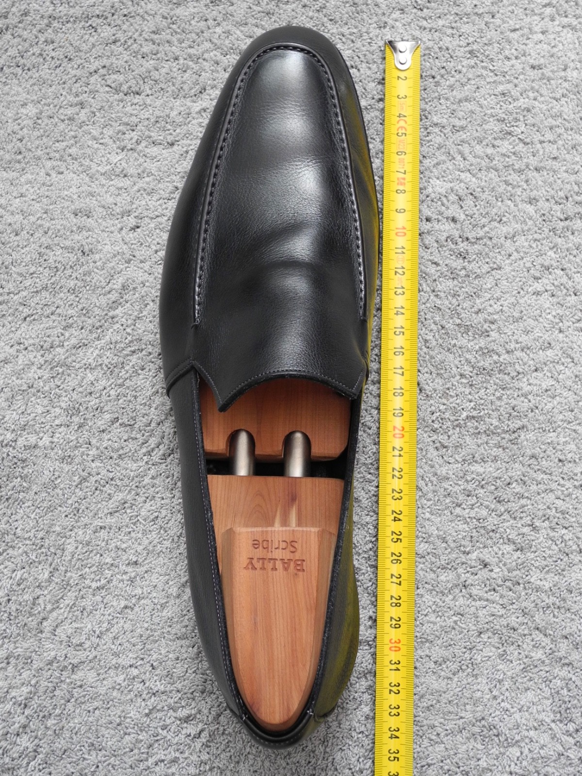Santoni slip on Hungary, black, size 11 1/2