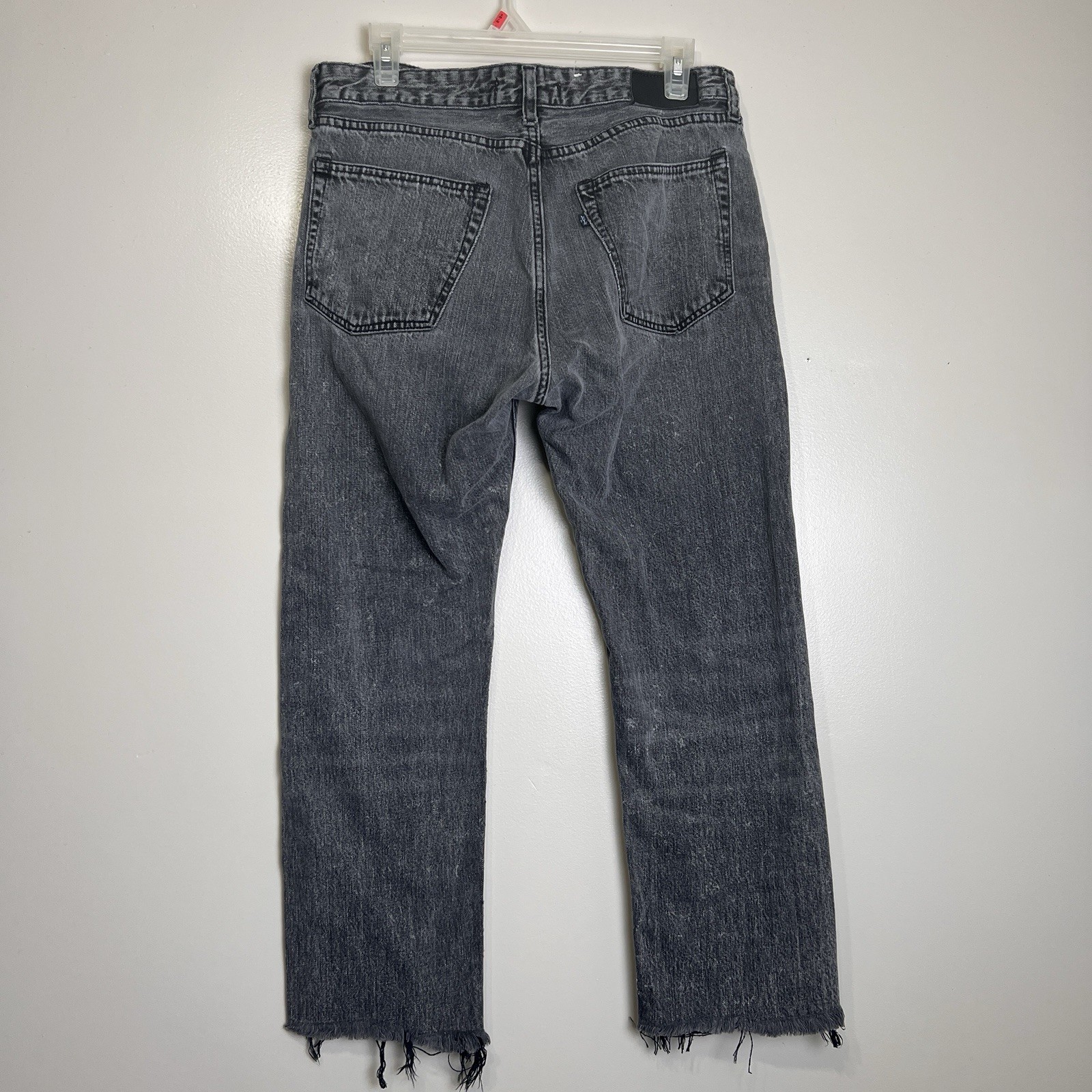 Levi’s Made & Crafted Gray Tack Slim Jeans 32” Waist, 10.5” Rise, 25” Inseam EUC