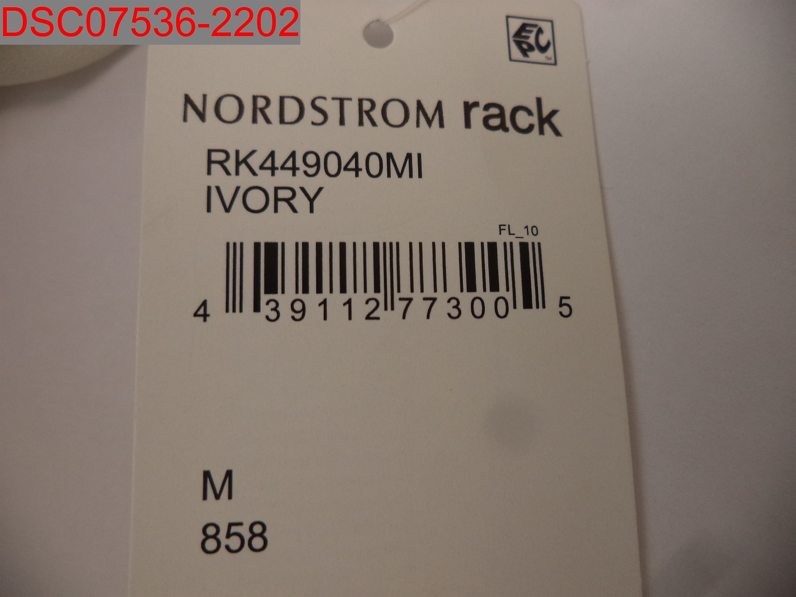 NWT – Stain, Abound Women’s Ivory Lace Trim Crepe Cami Top, Size M 439112773005