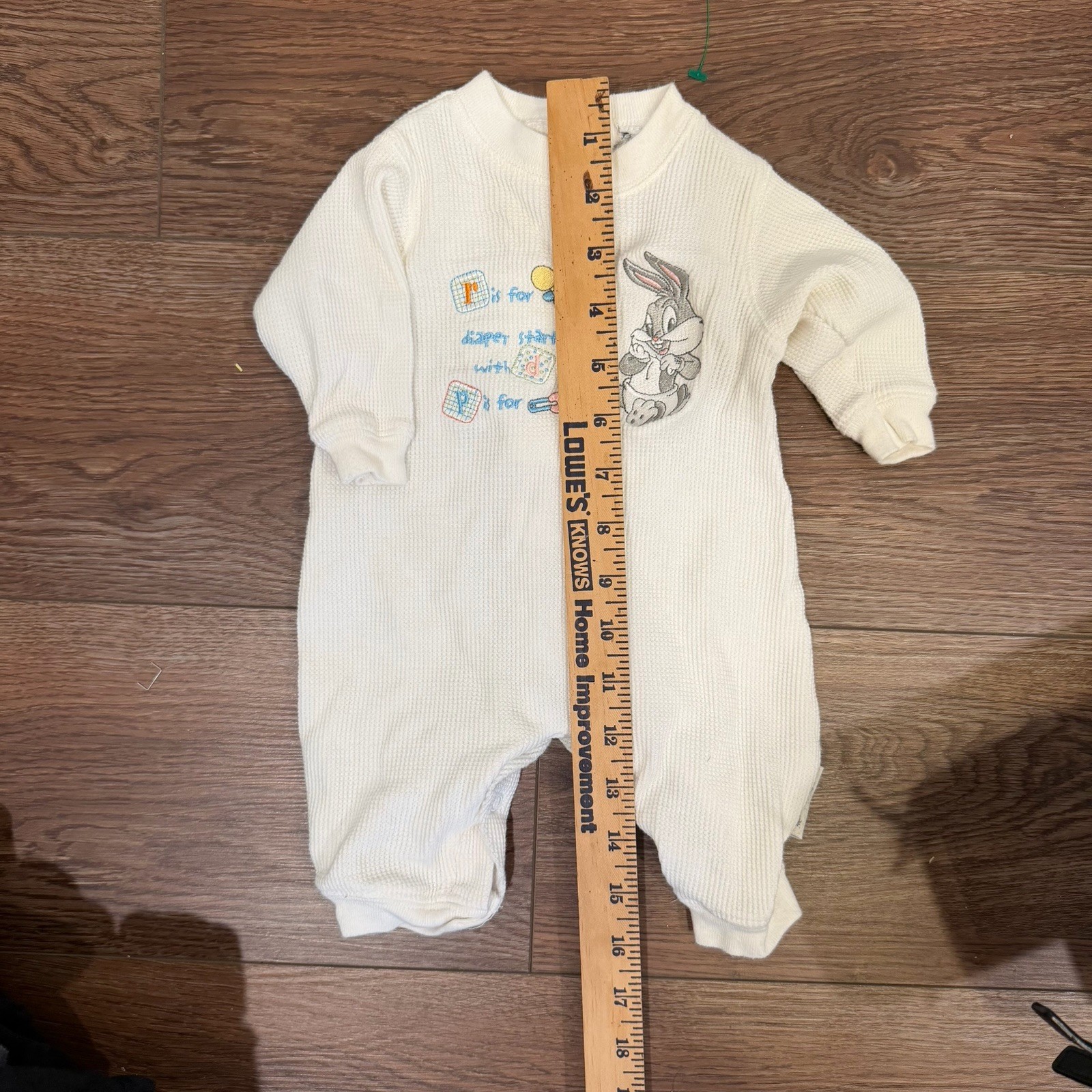 Vintage Bugs Bunny Baby Sleeper Play Outfit Snap No Tags Looney Tunes
