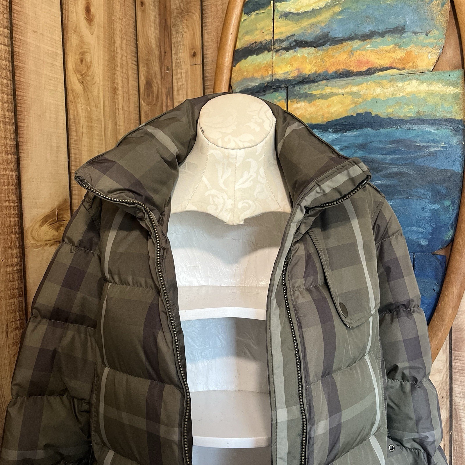 💋 Burberry Brit Puffer sz M, pit to pit 19.5”, sleeve 25”, 30”L 100% goose down