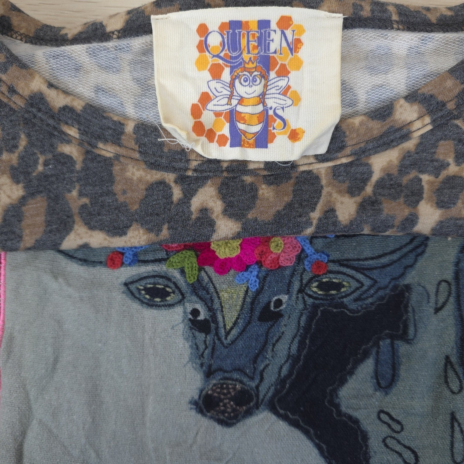 Queen Bee’s Womens XL Dolman Sleeve Leopard Top Folk Art Cow Patch Boho Western