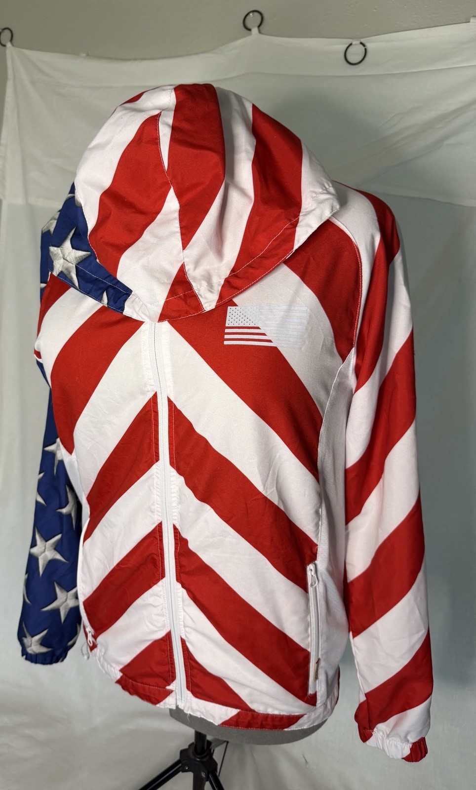 Brooklyn Cloth American Flag Patriotic Full Zip Hoodie Windbreaker JacketMedium