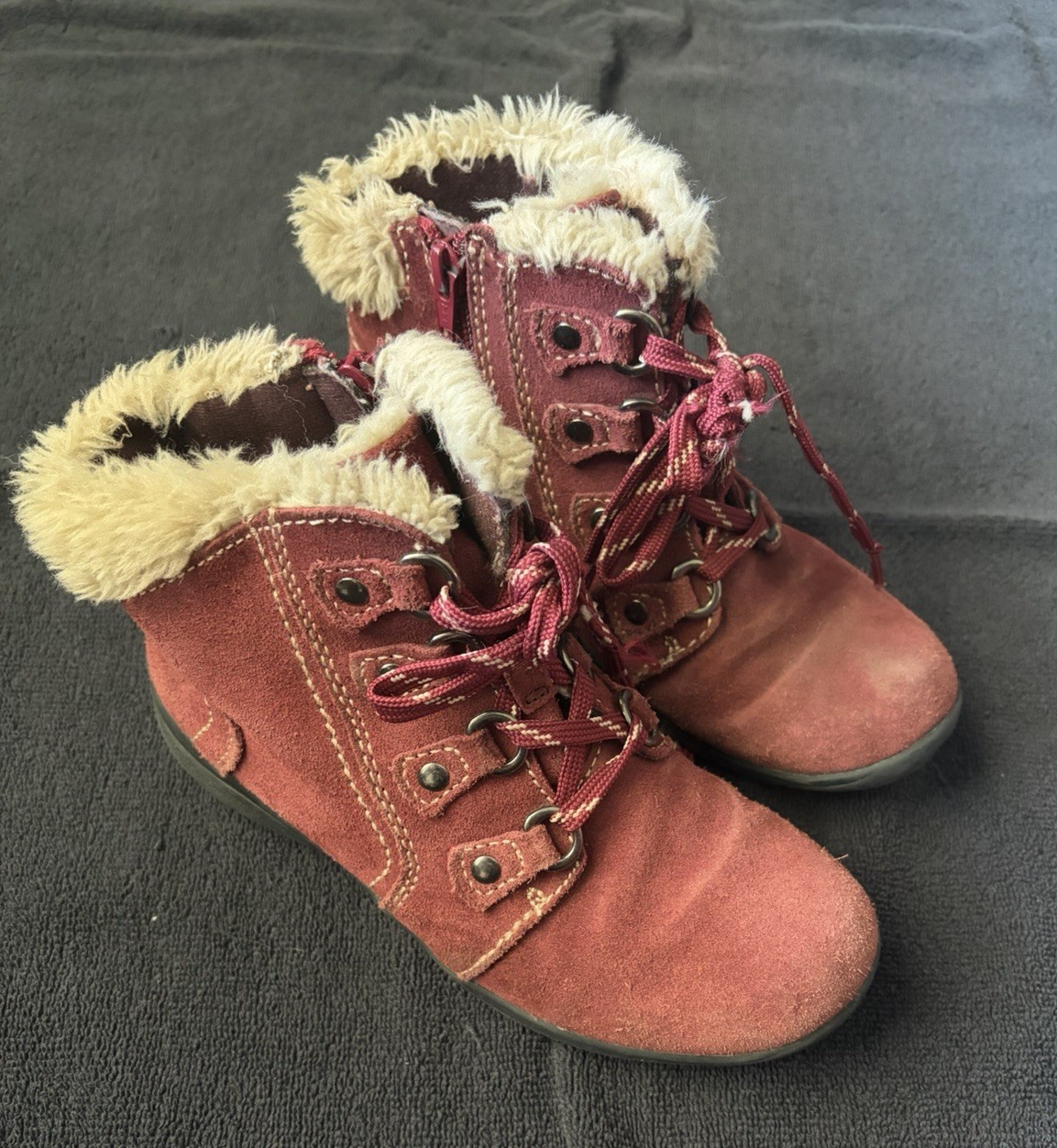 Earth Origins Crowley Women’s Burgundy Leather Faux Fur Lined Lace-Up Bootie 5M