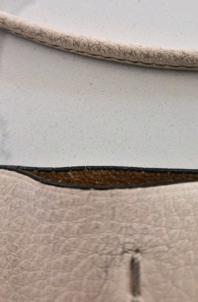 Coach Derby Women’s light weight Pebbled Chalk White Crossbody purse
