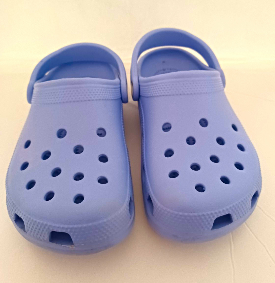 Crocs Classic Clog Purple Slip-On Sandals US 5 Synthetic Comfort Logo