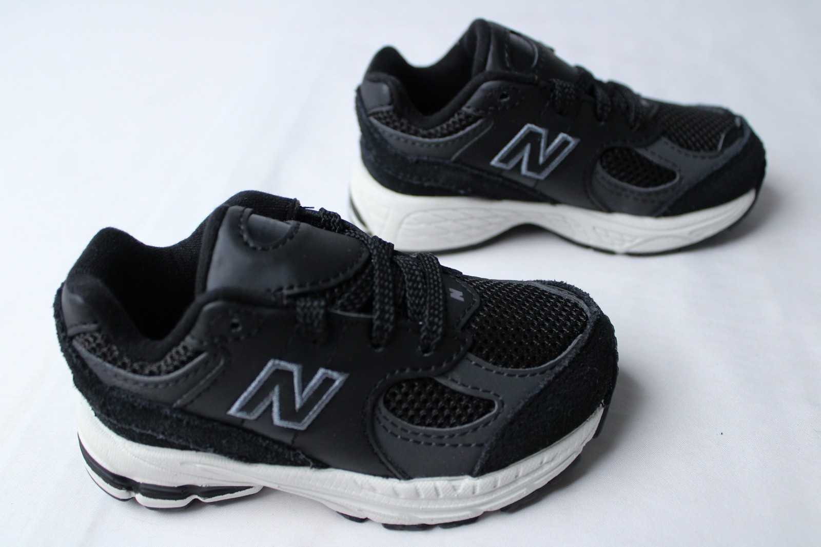 New Balance Unisex Toddler’s 2002R Lace Sneakers JL3 Black Size US:6 UK:5.5