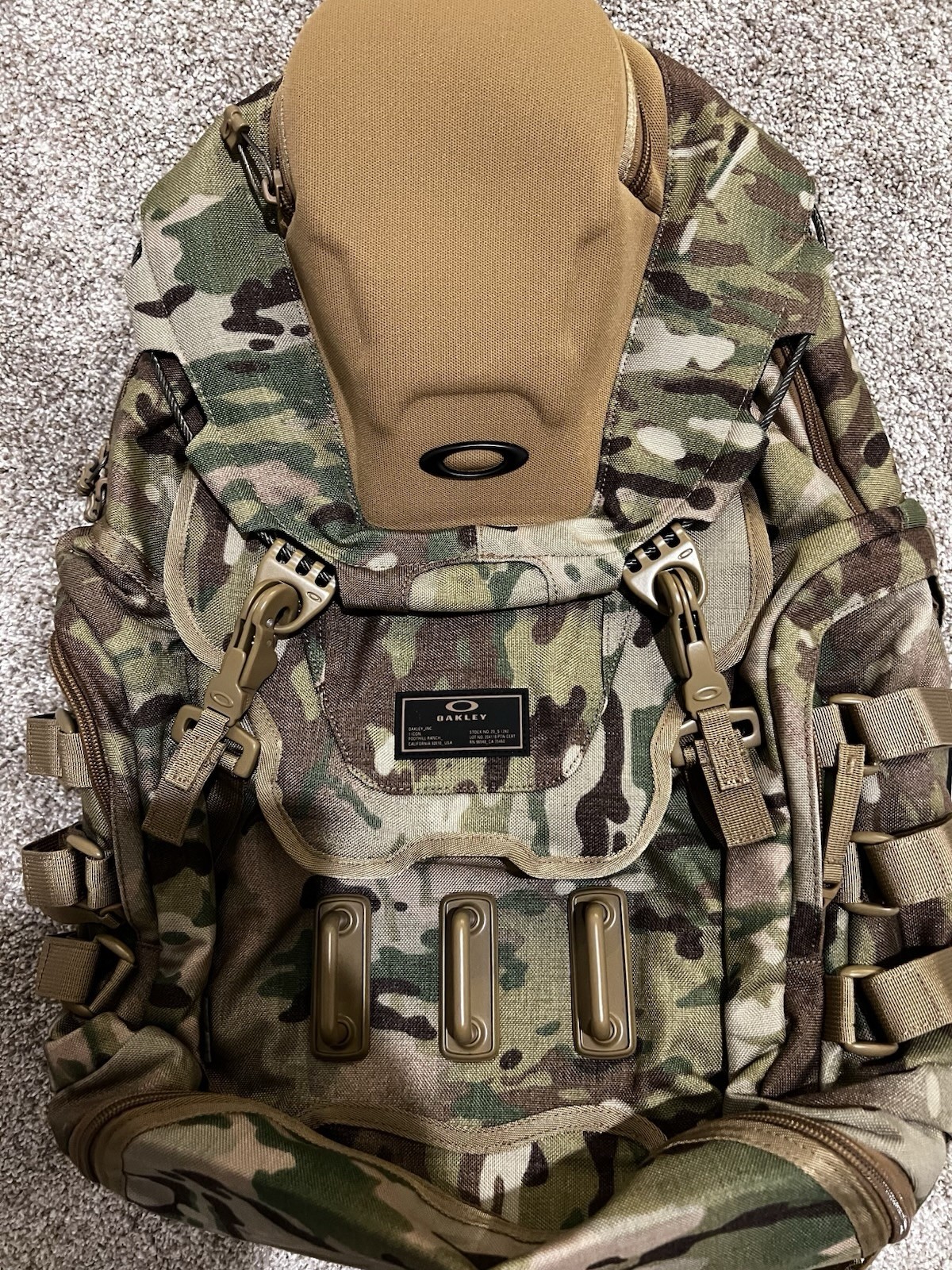 OAKLEY SI KITCHEN SINK BACKPACK 34L Tan Multicam Camo Tactical Gear Bag