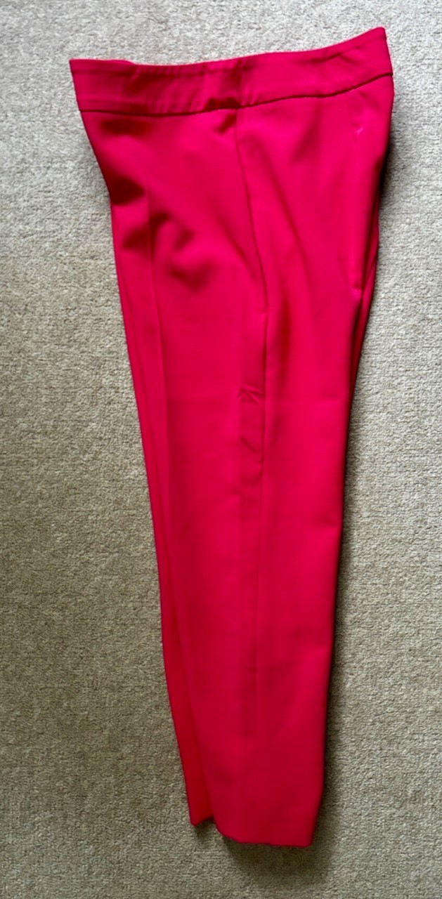 Escada “Truma” Tailored Cropped Trousers – Dahlia Pink, Size IT 40 (UK 12)