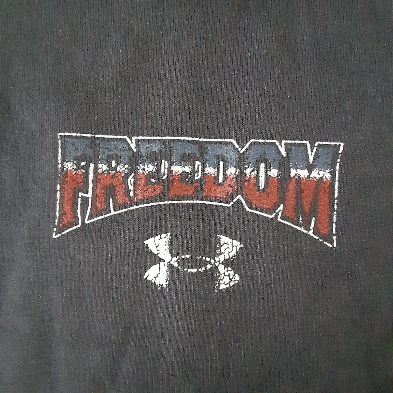 Under Armour UA Shirt Mens Medium Grey Freedom Eagle T Graphic Tee USA Flag New