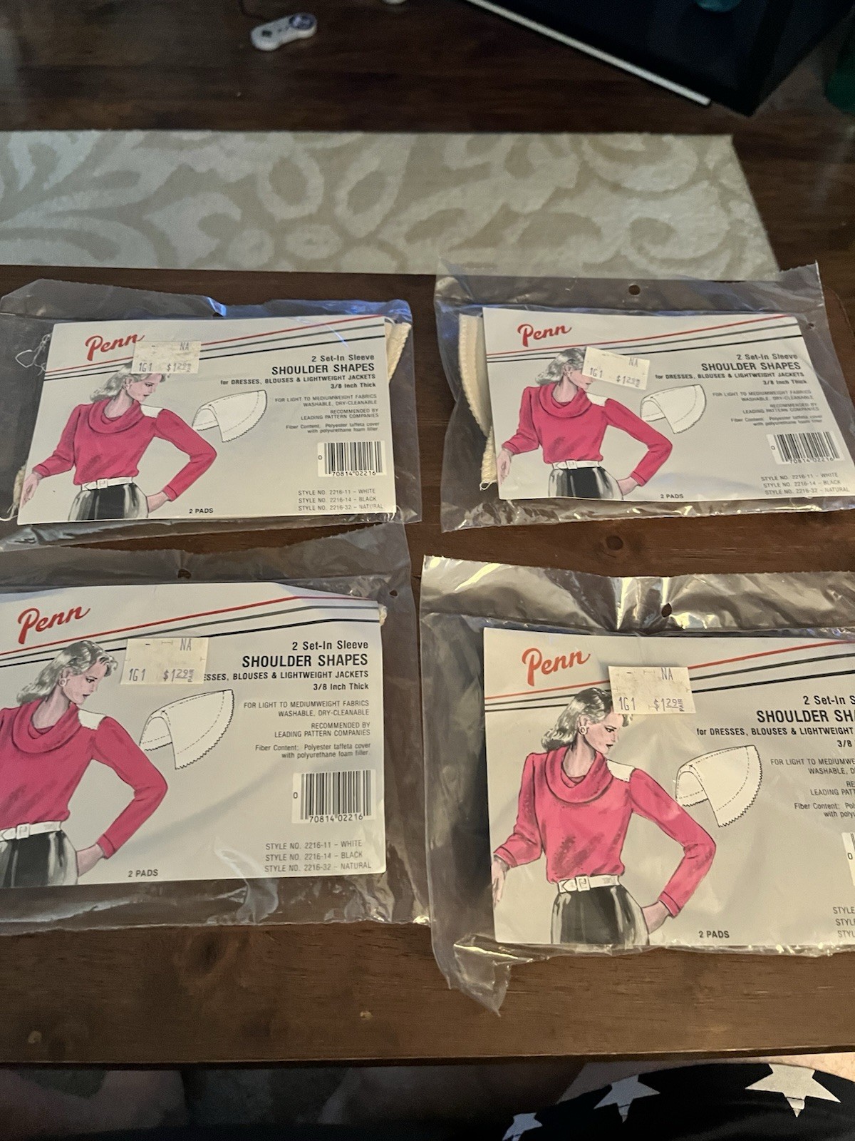 Set Of 4 Vintage NOS Penn 2 Set-in Sleeve Shoulder Shapes 3/8 Inch Thick 2 Pads