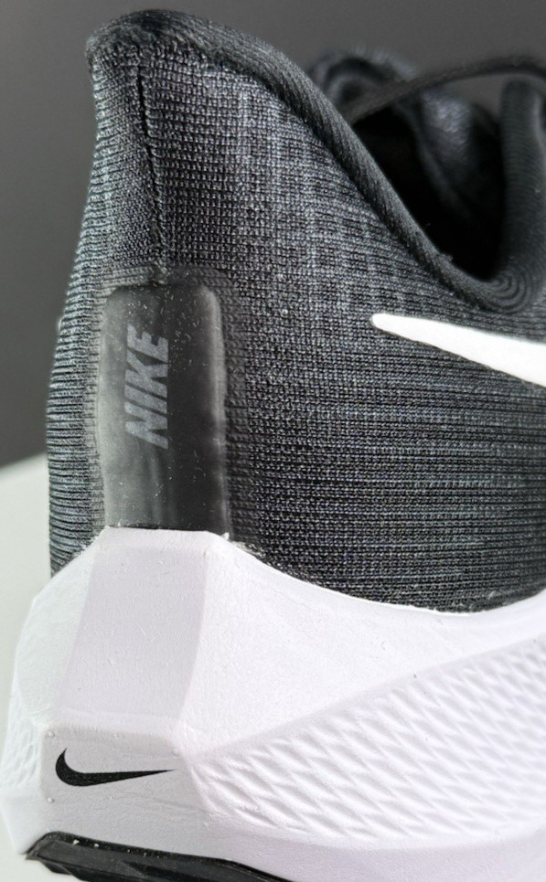 Nike Air Zoom Pegasus 39 / Black Dark Smoke Gray – DH4071-001 Reg Price $125