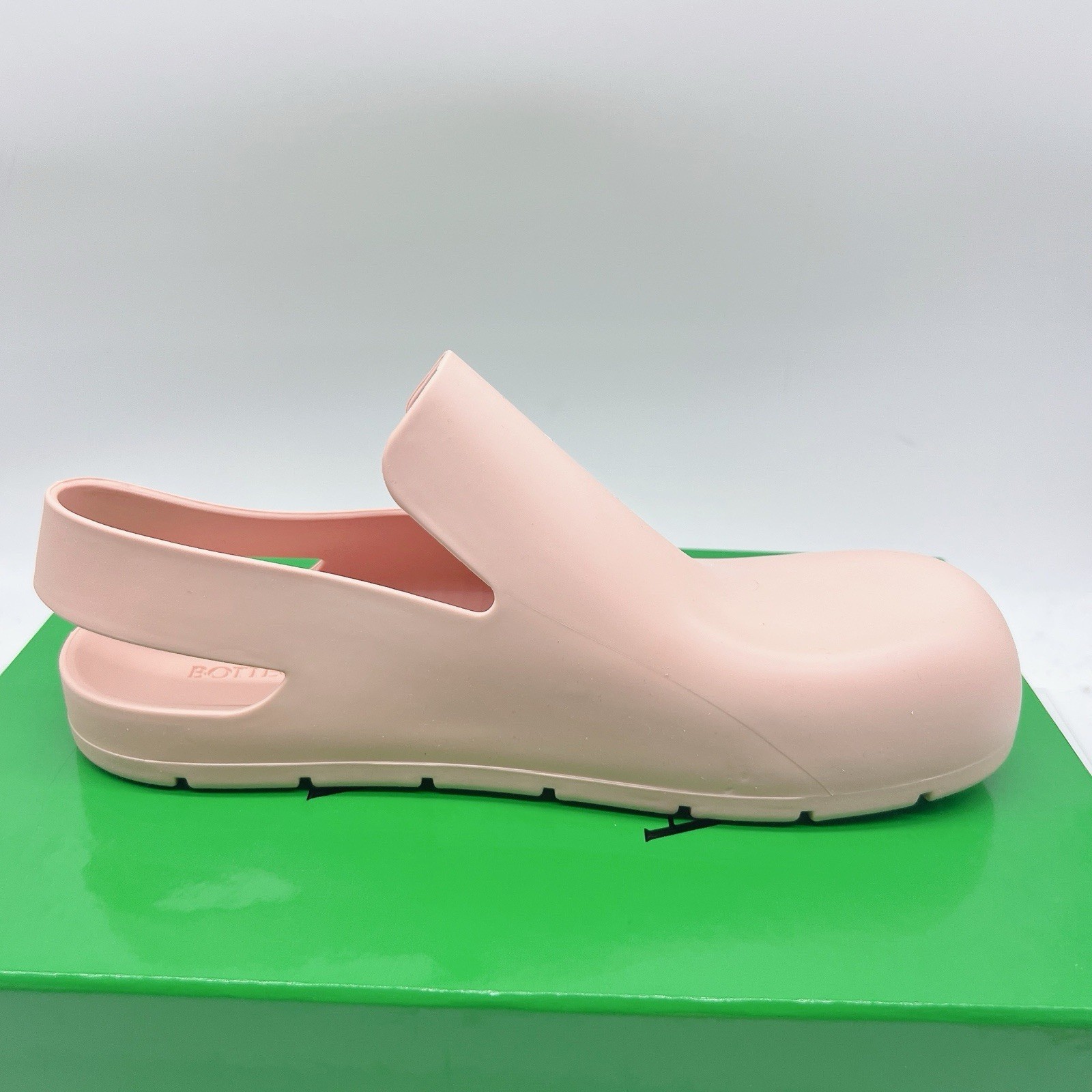 Bottega Veneta Puddle Sandals Peachy Pink Rubber Slingback Mule Clog Flats EU 38