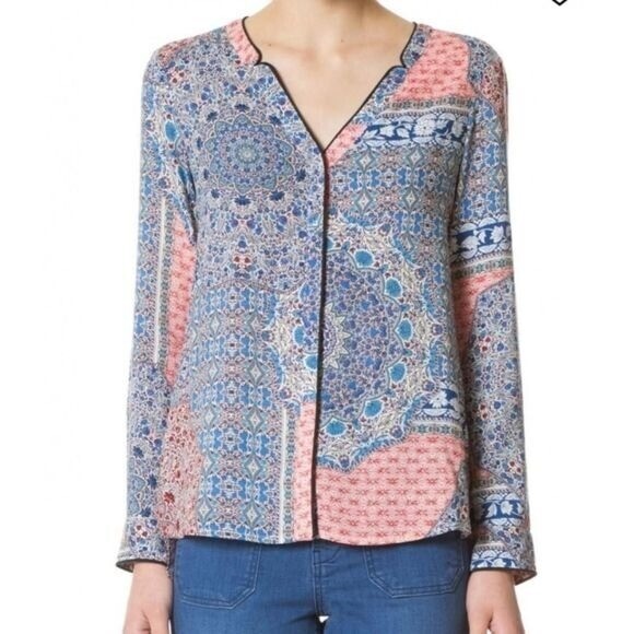 Sanctuary Market Cafe Mixed Floral Paisley Viscose Hidden Button Up Shirt