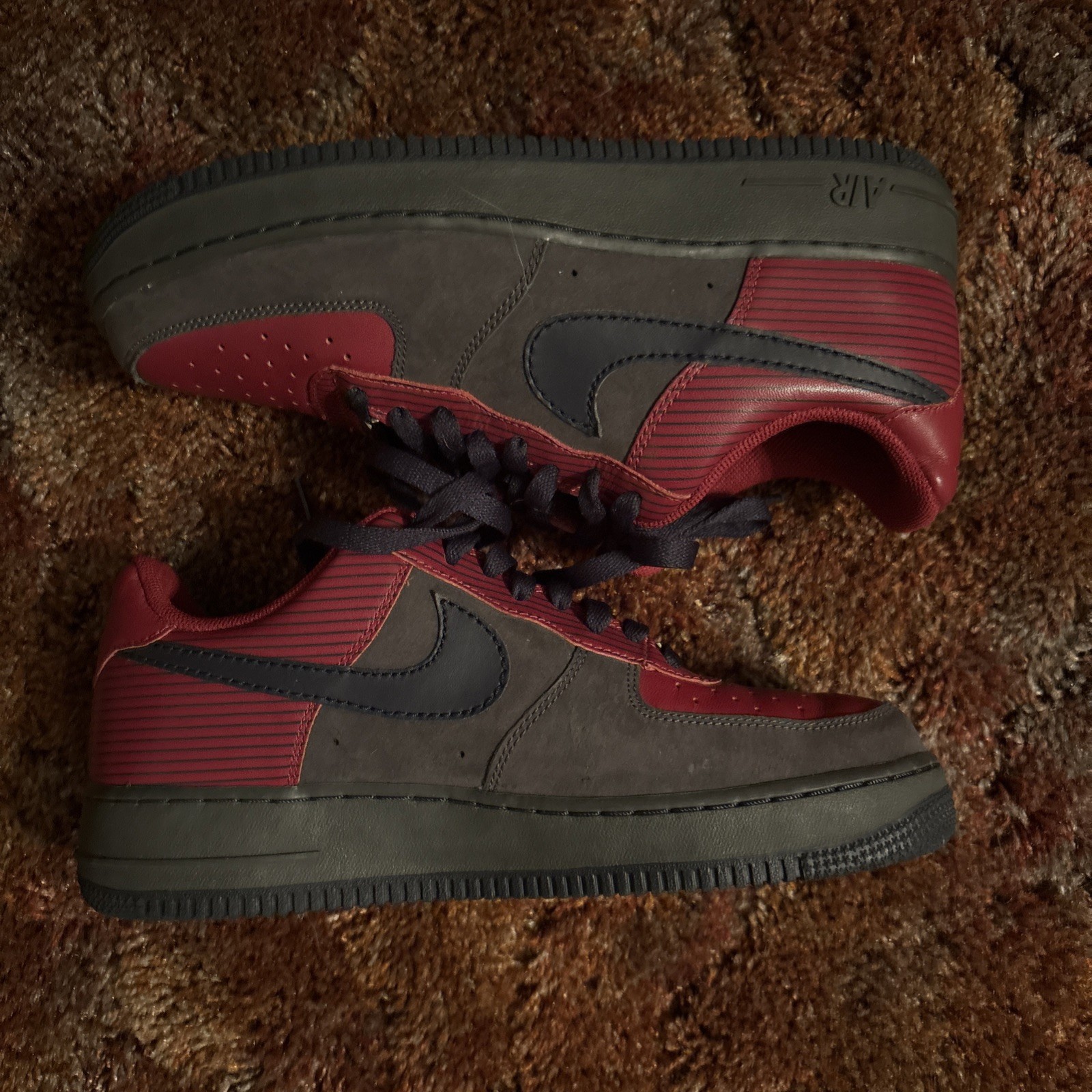 Nike Air Force 1 Low XXV Team Red Anthracite Mens Size 9Sneakers 317295 662