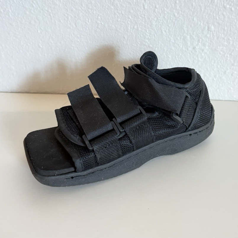 Brace Direct Pediatric Post-Op Shoe XS Black Adjustable Hook & Loop Foot Support