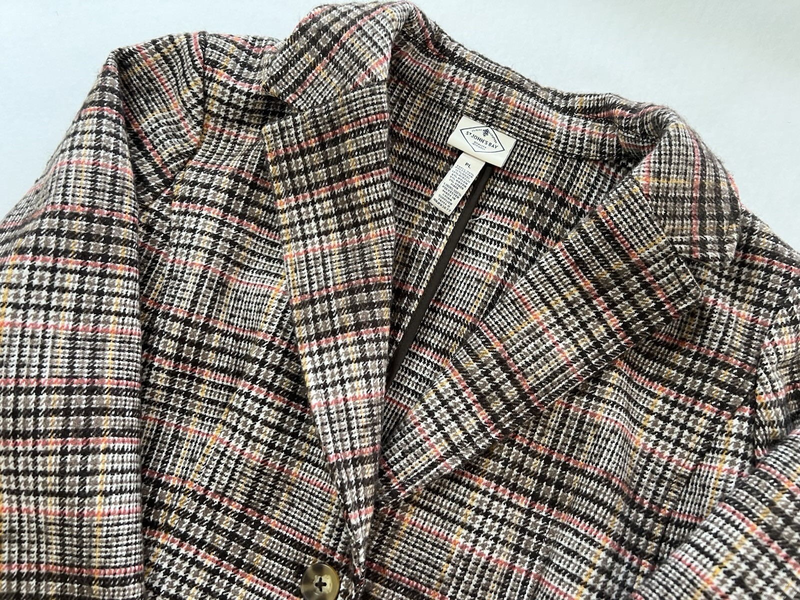 St John’s Bay Women’s Large Multicolor Petite Plaid Blazer