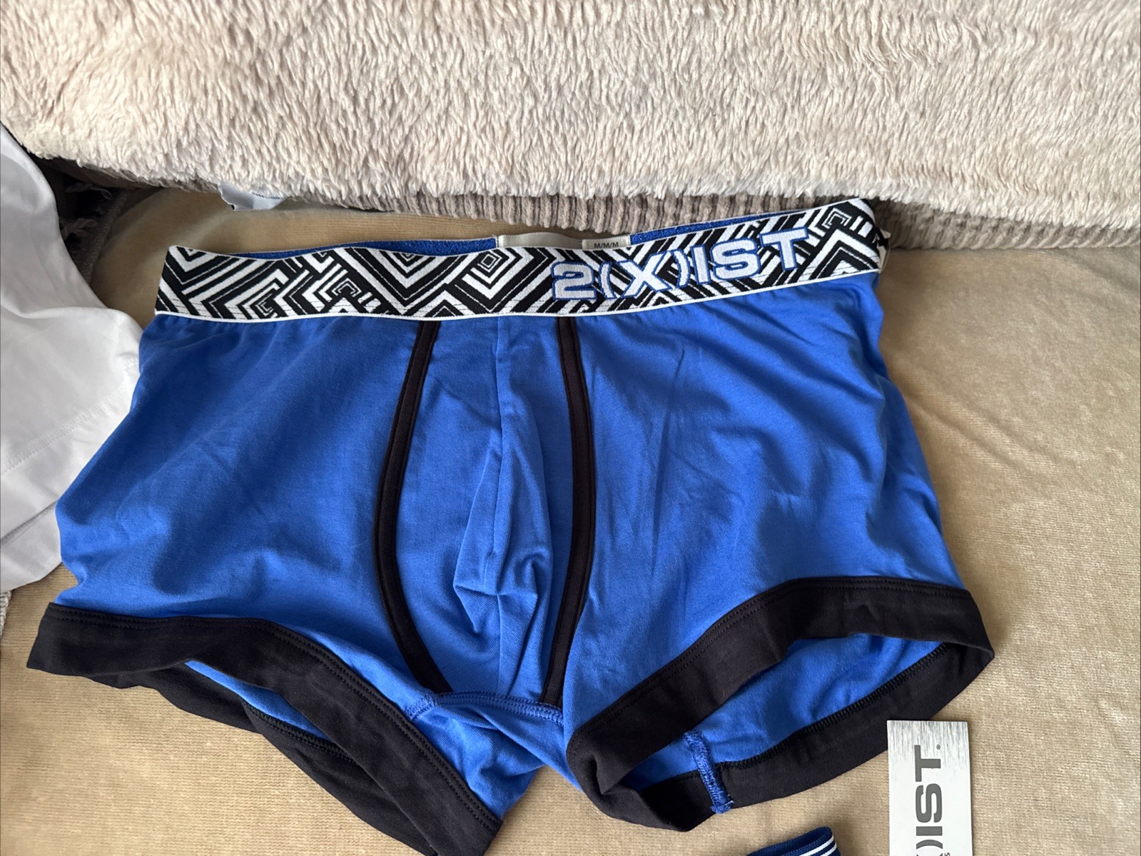 2(X)IST Men’s Boxer Brief Underwear Medium Size , New. READ…….