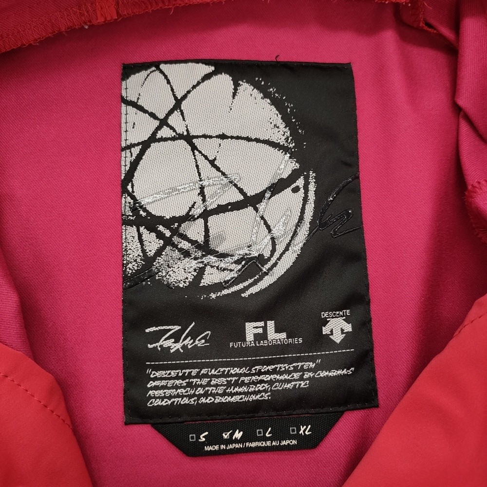 FUTURA LABORATORIES/DESCENTE Size M jacket Mountain parka Red 6-0512M♪