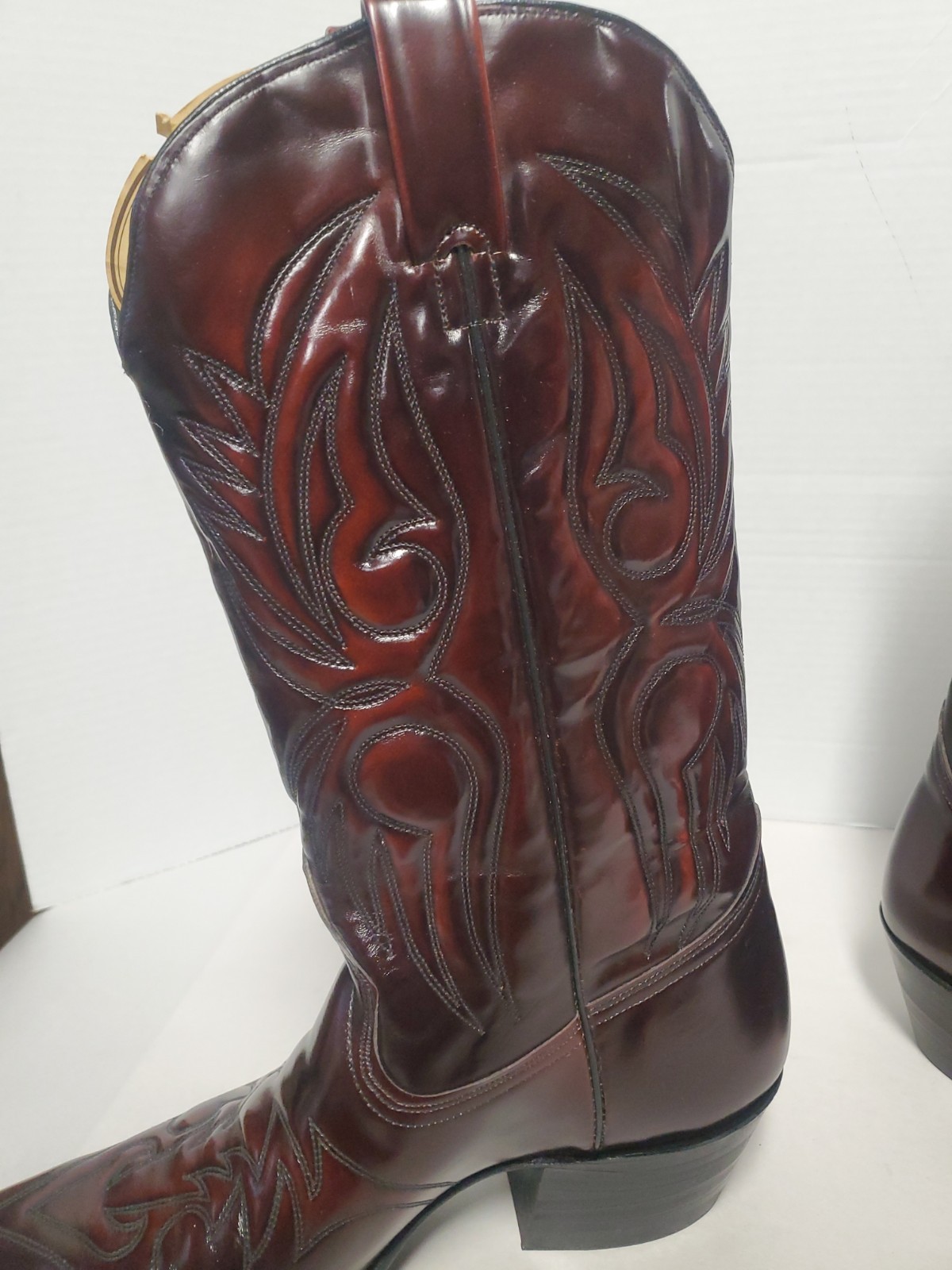 Gorgeous J. Chisholm Western Cherry Brown Red Leather Cowboy Mens Boot 10B VNTG