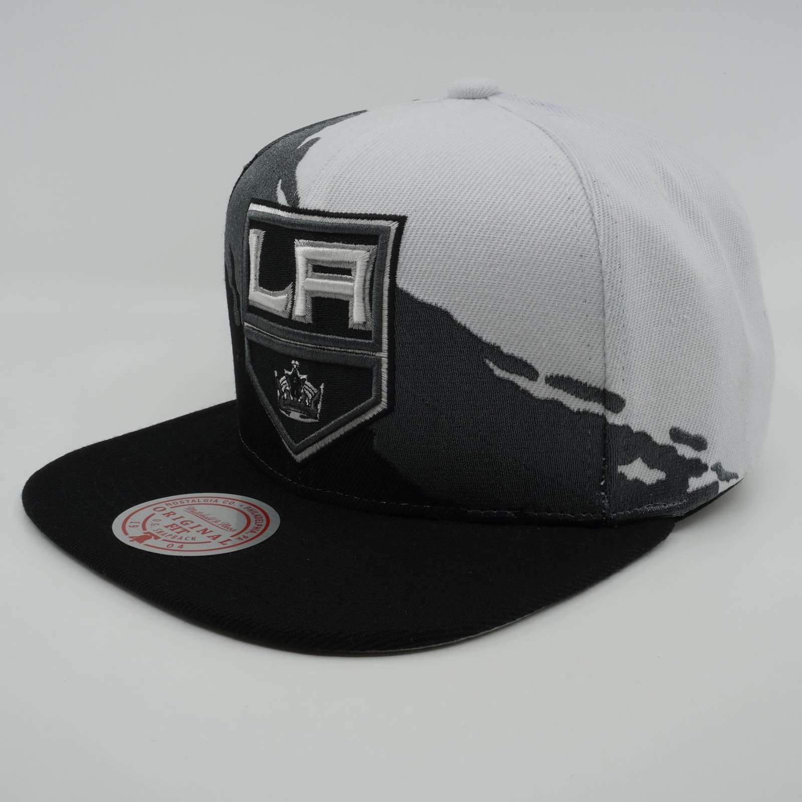 MENS MITCHELL & NESS NHL PAINTBRUSH SNAPBACK KINGS – BLACK-WHITE