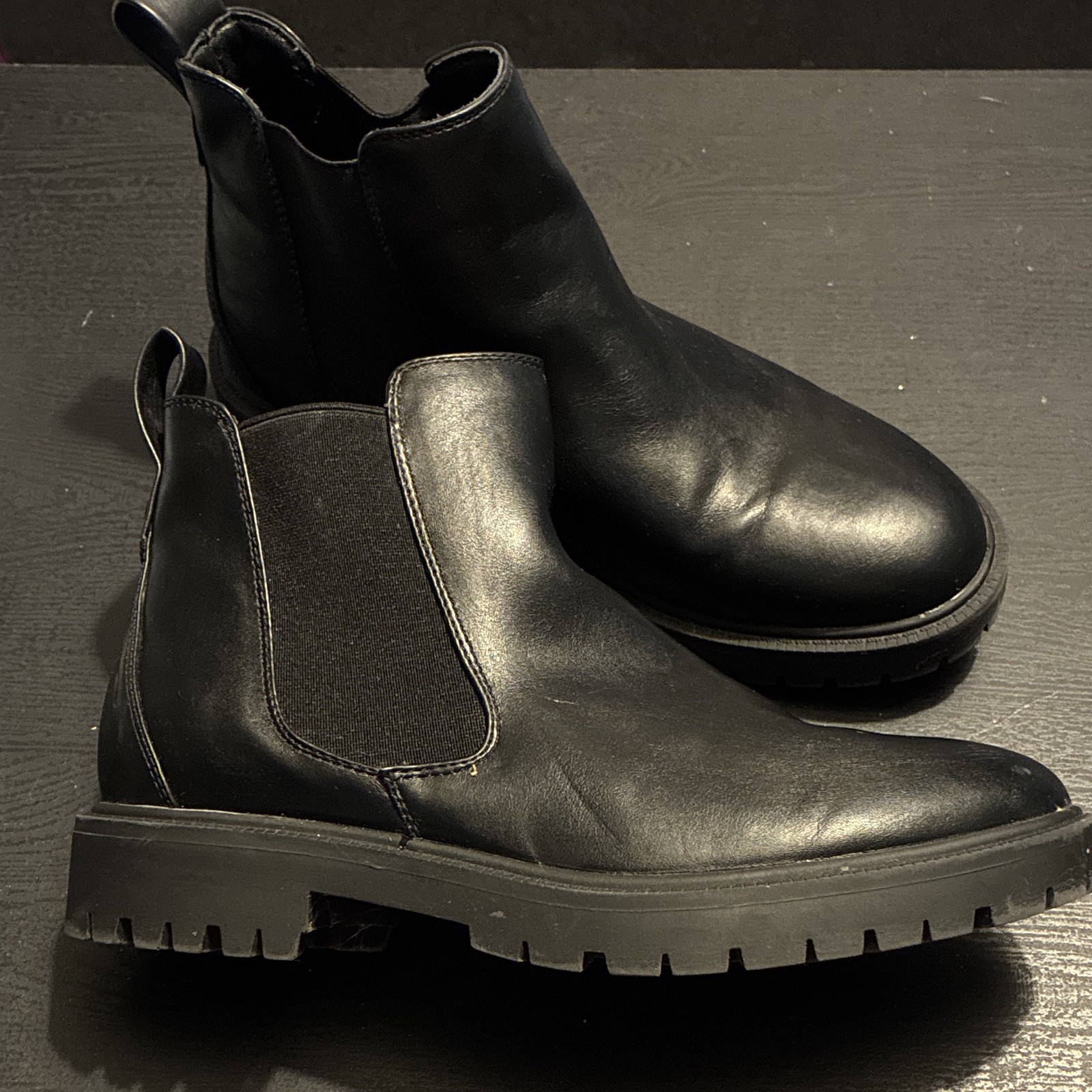 DREAM PAIRS Black Leather Chelsea Ankle Boots Pull-On Round Toe US 8.5
